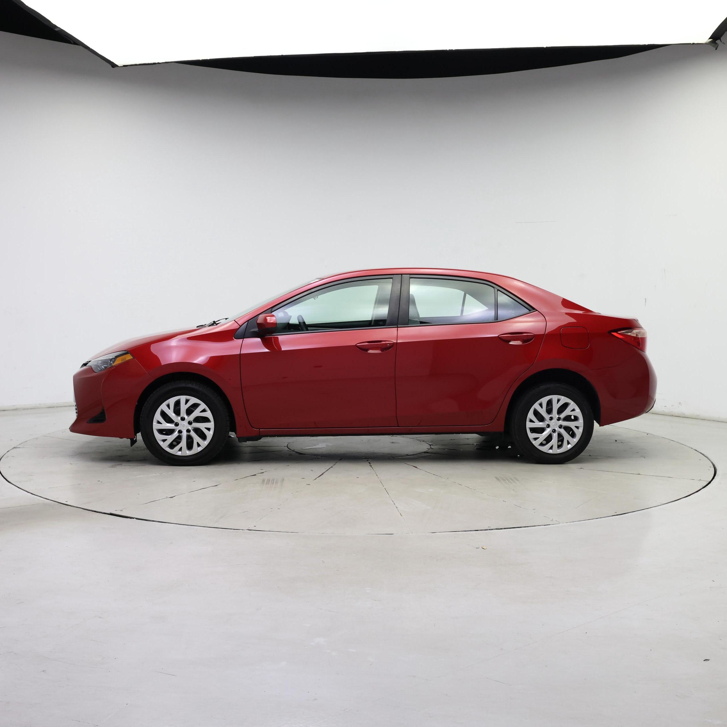 Thumbnail: 2019 Toyota Corolla - 3