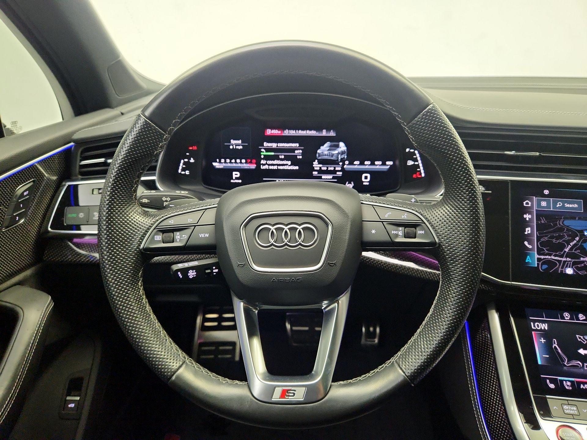 Thumbnail: 2021 Audi SQ7 - 10