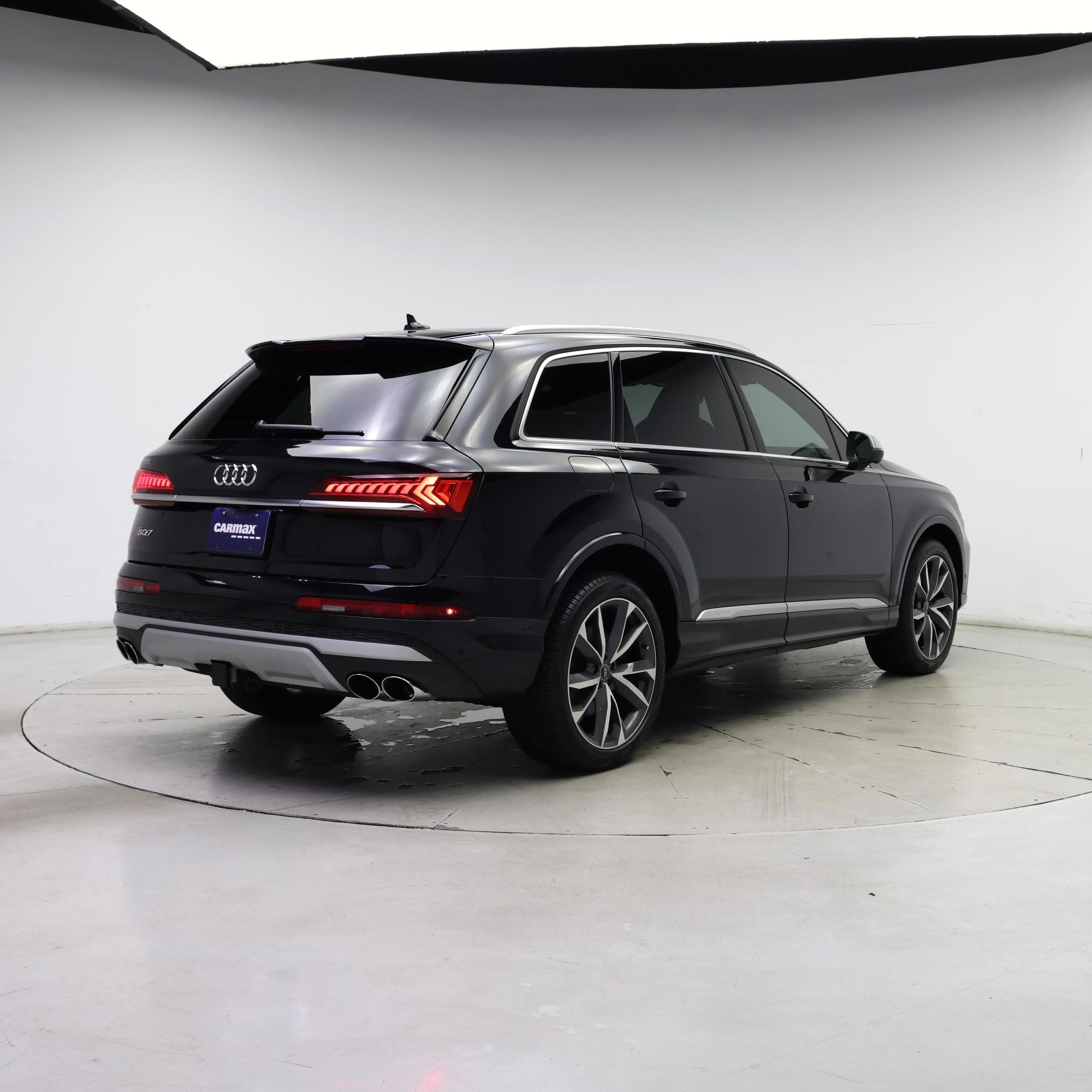Thumbnail: 2021 Audi SQ7 - 8