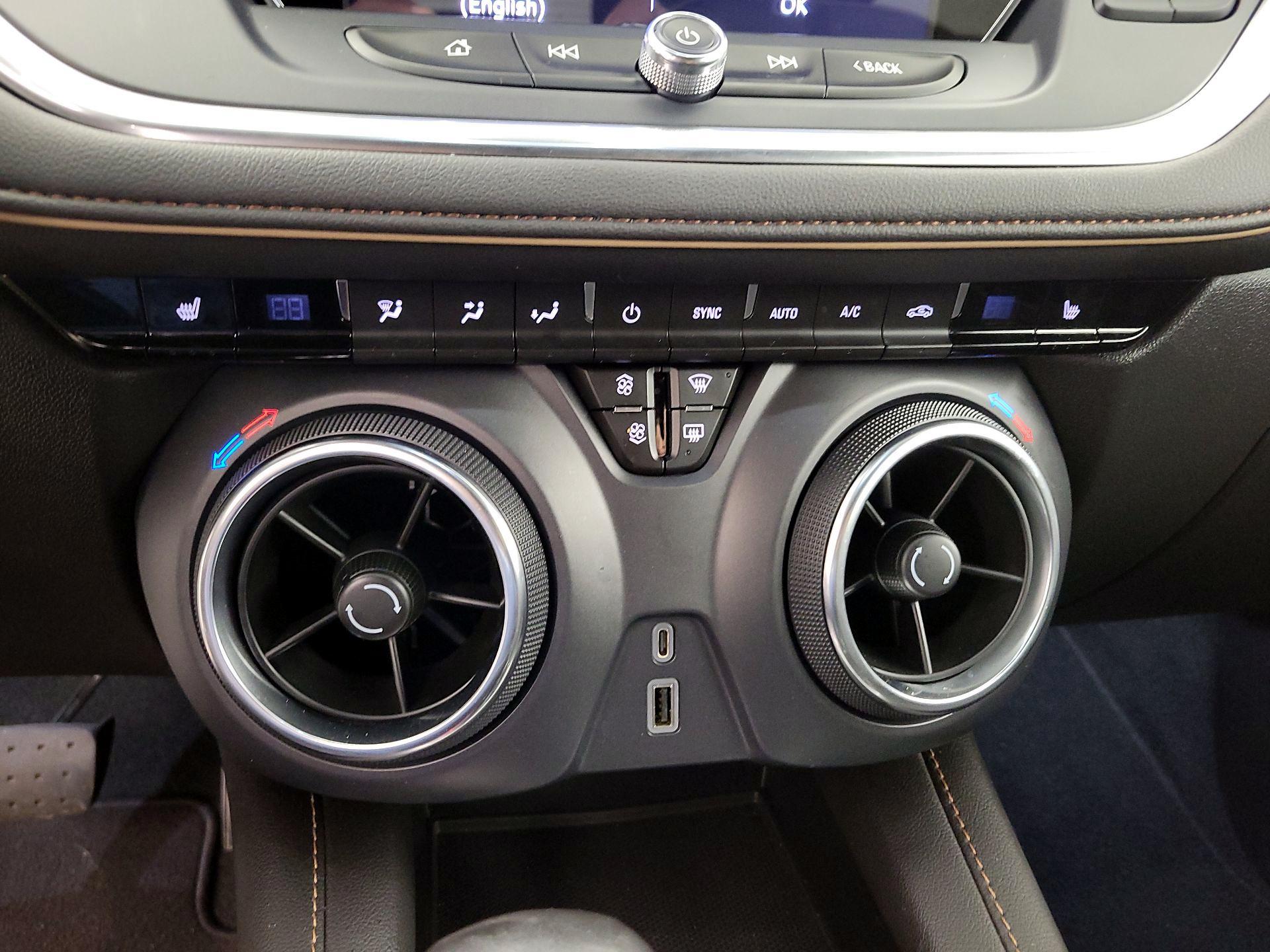 Thumbnail: 2022 Chevrolet Blazer - 17