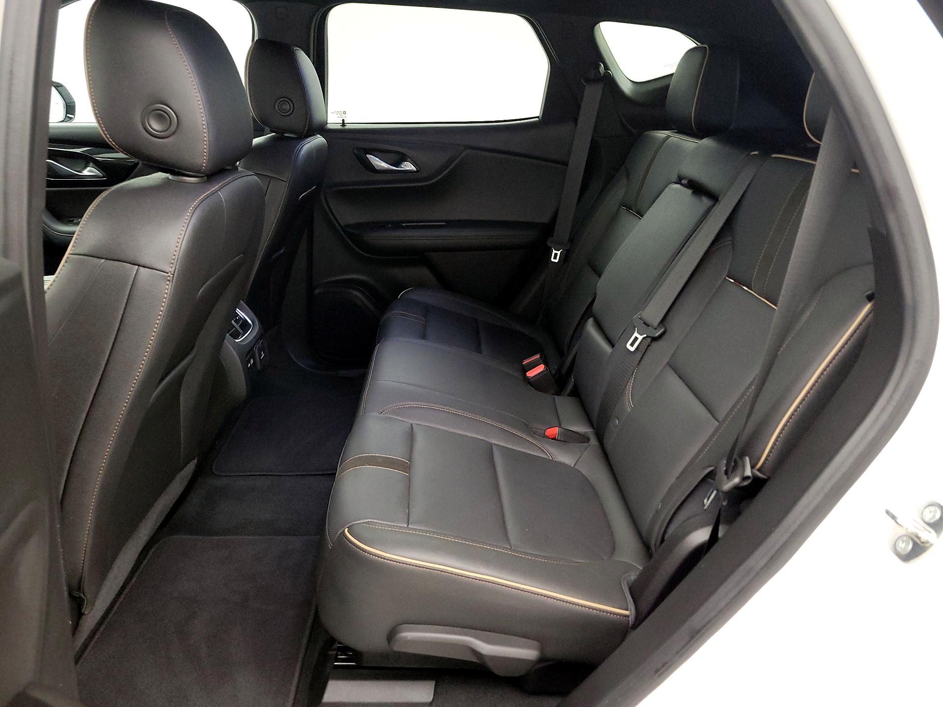 Thumbnail: 2022 Chevrolet Blazer - 20