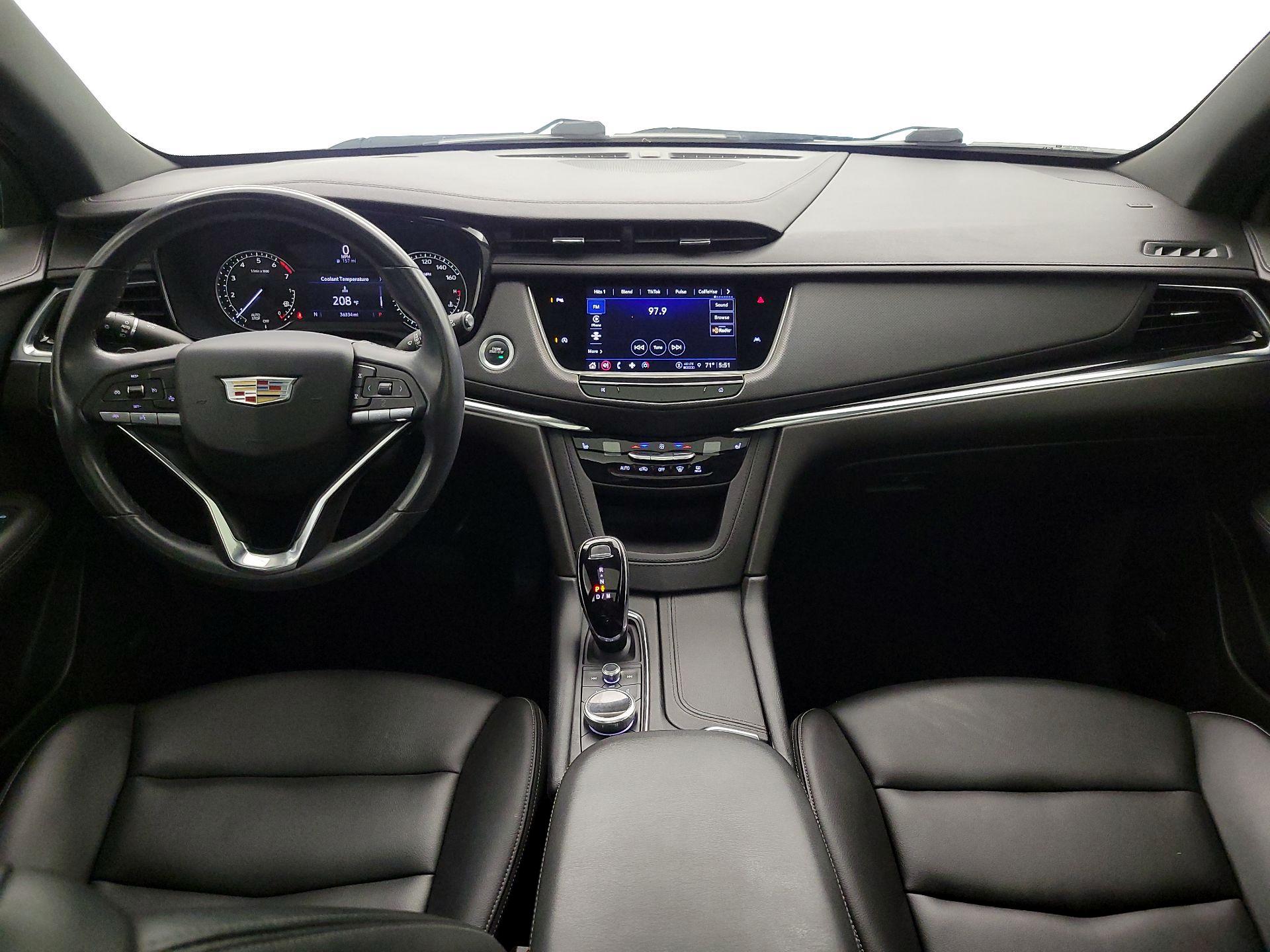 Thumbnail: 2022 Cadillac XT6 - 9