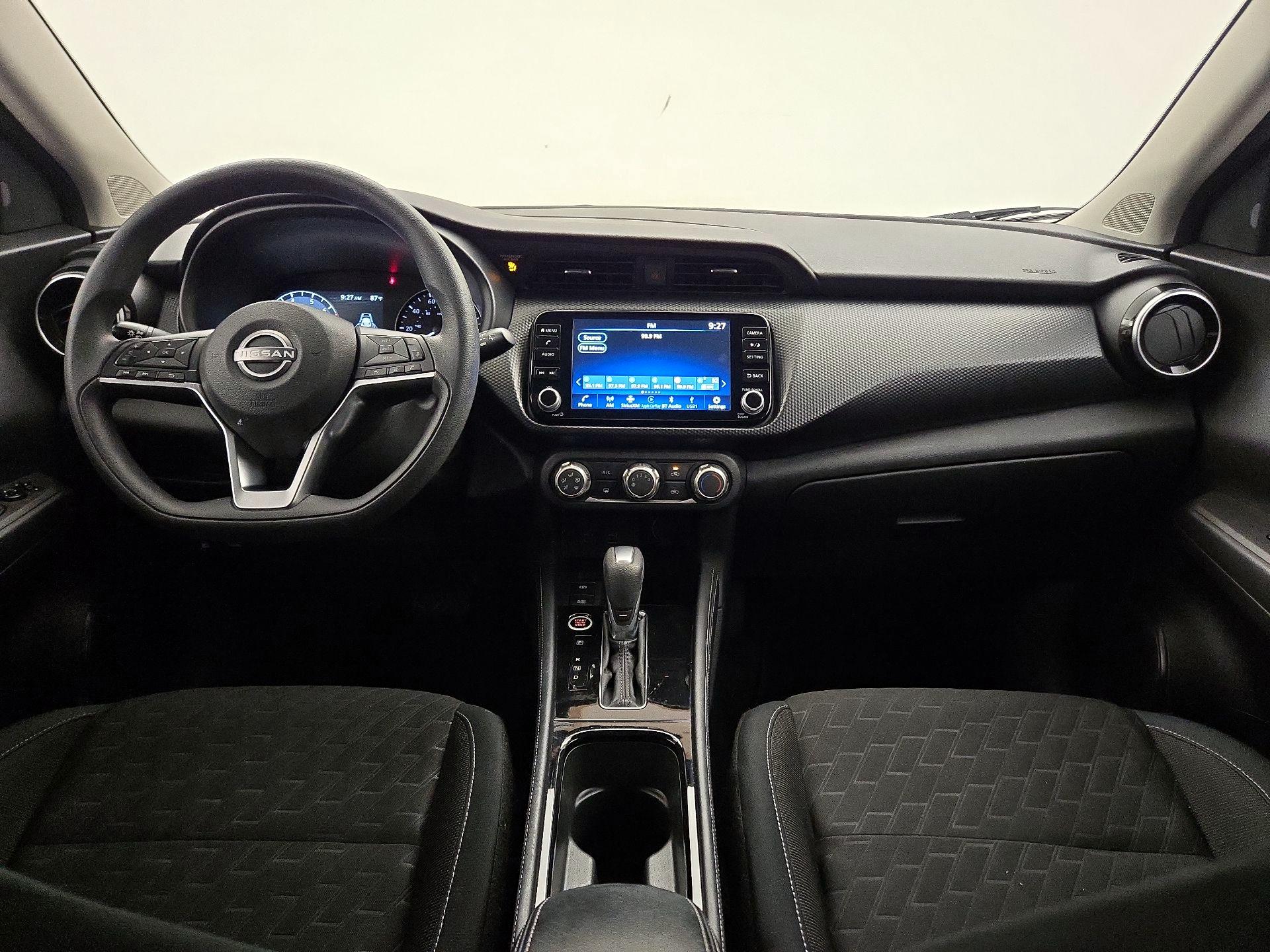 Thumbnail: 2023 Nissan Kicks - 9