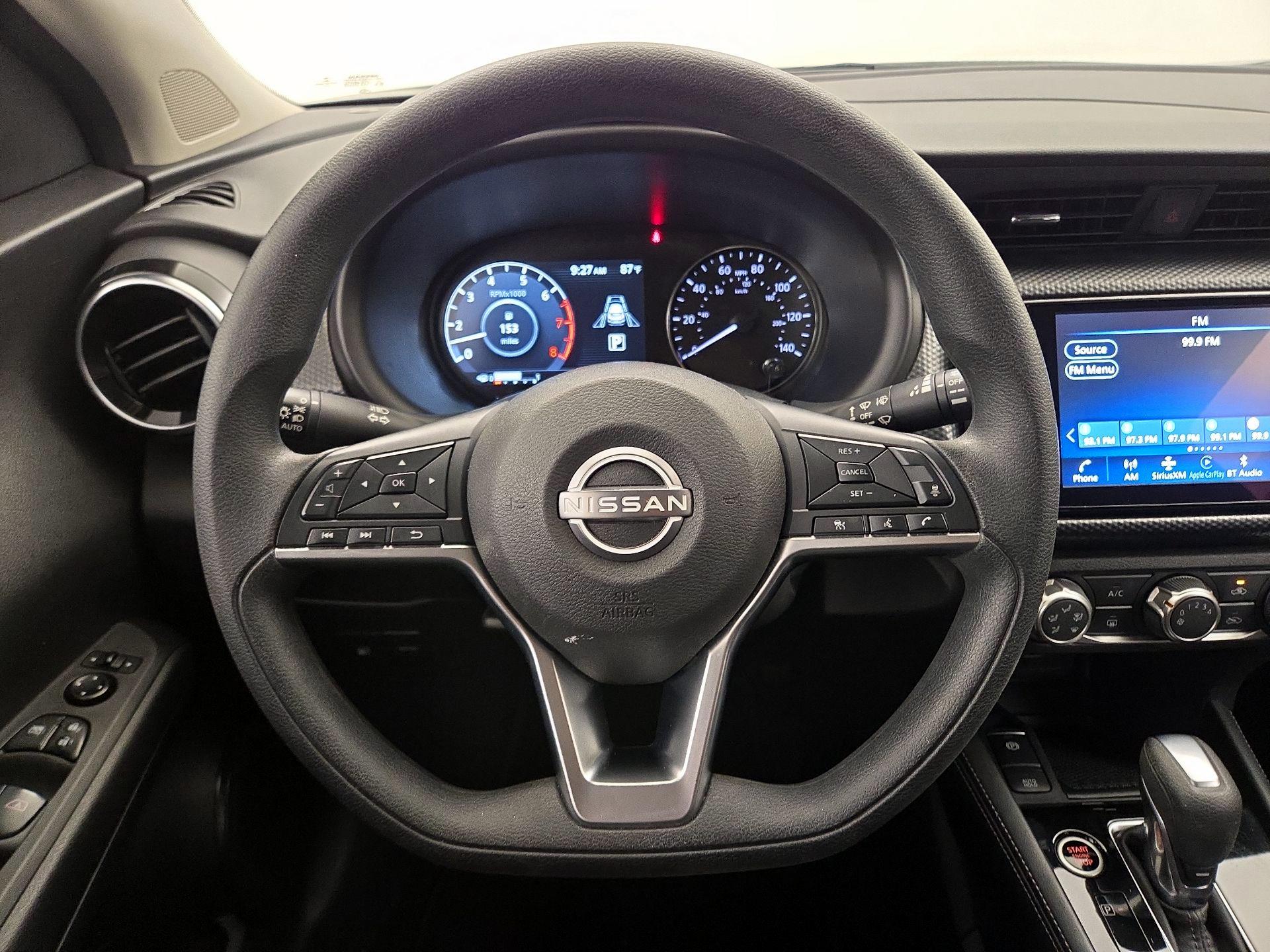 Thumbnail: 2023 Nissan Kicks - 10