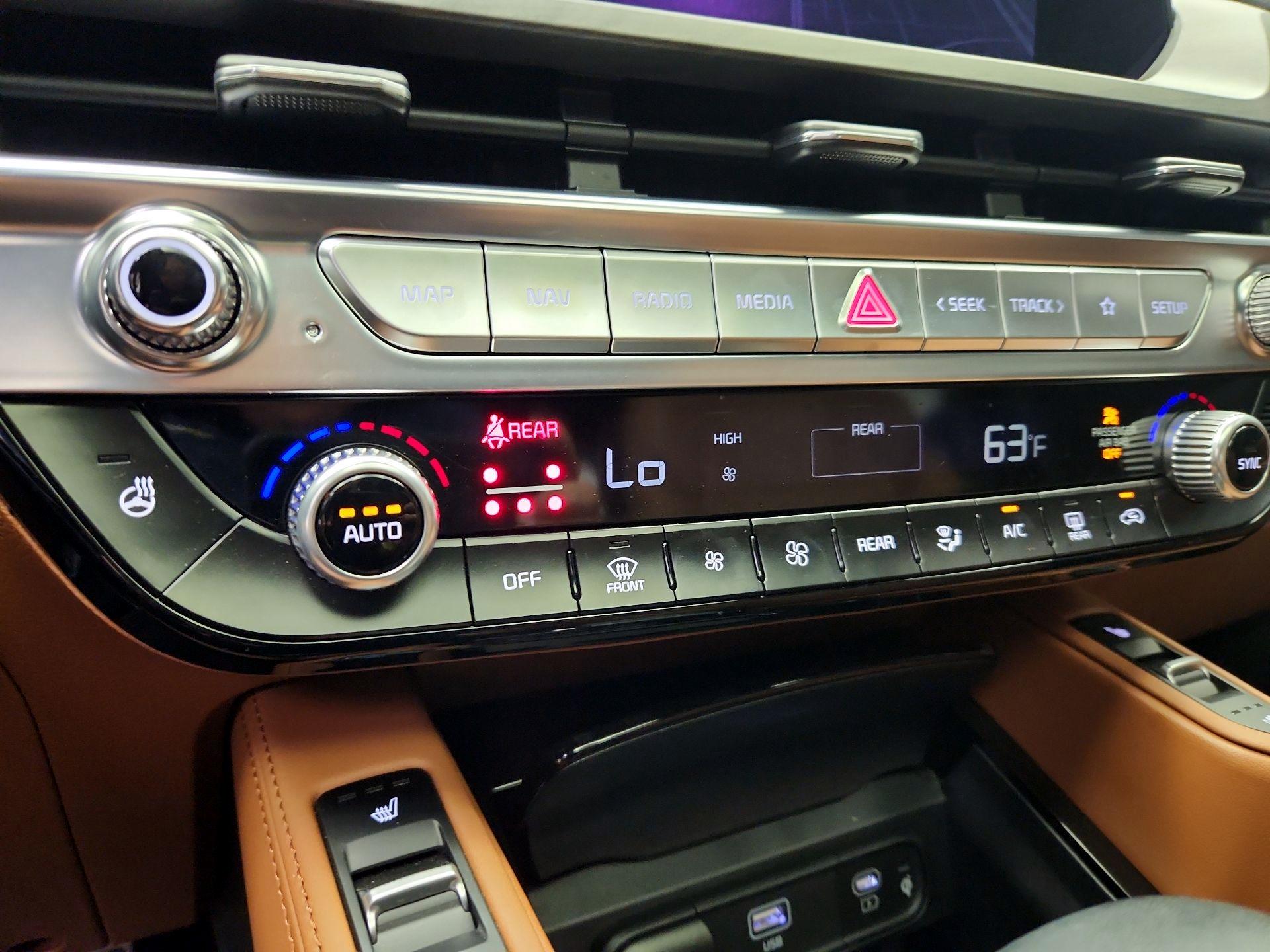 Thumbnail: 2024 Kia Telluride - 17