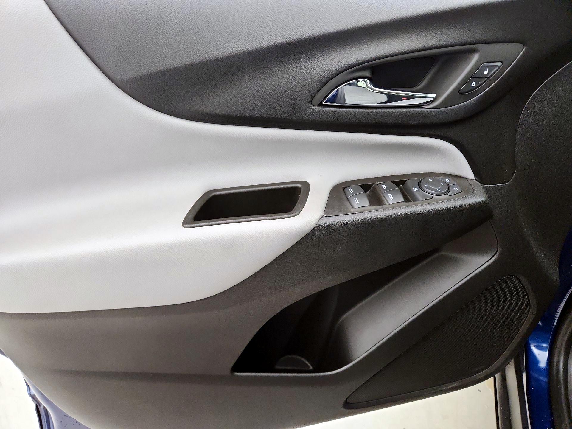 Thumbnail: 2023 Chevrolet Equinox - 12