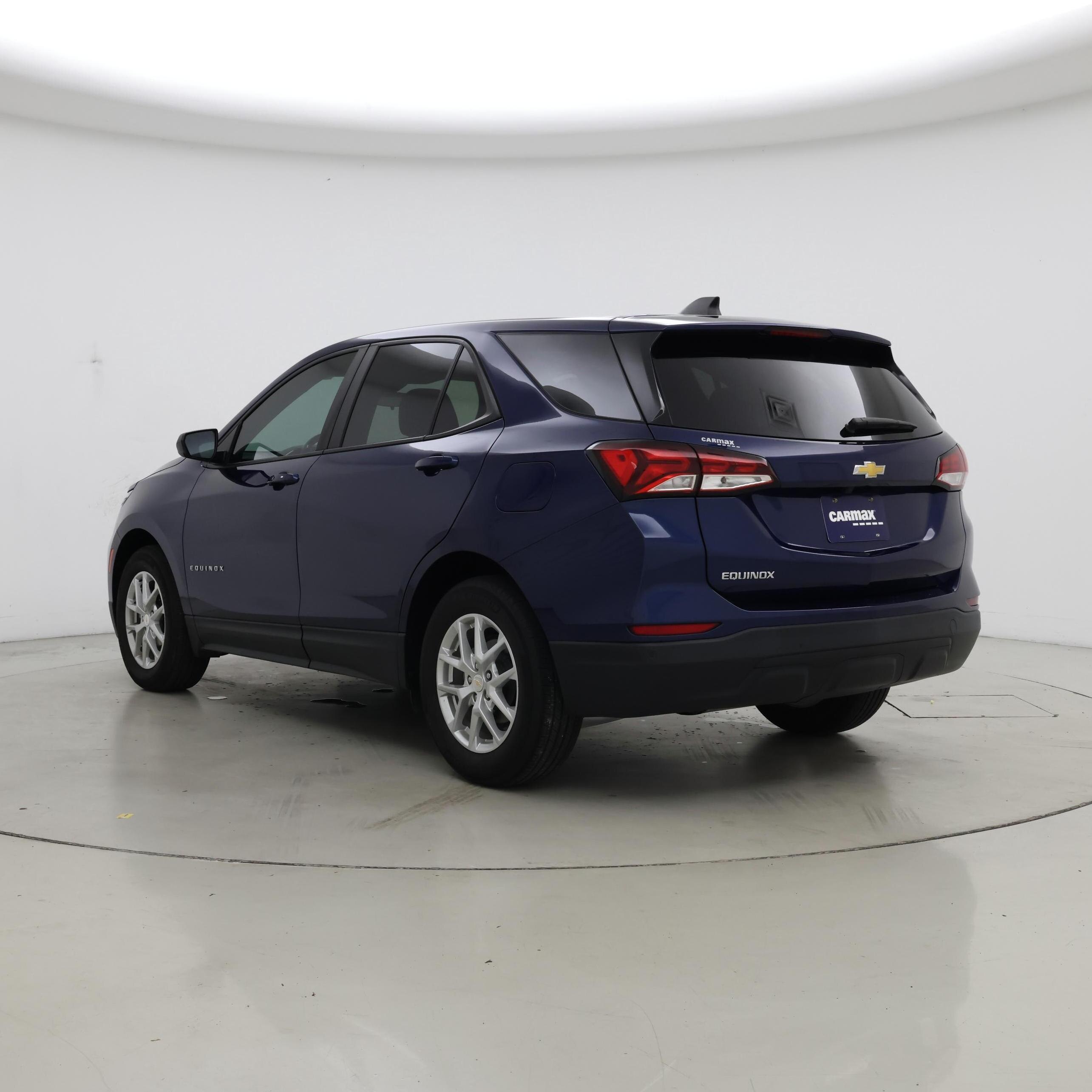 Thumbnail: 2023 Chevrolet Equinox - 2