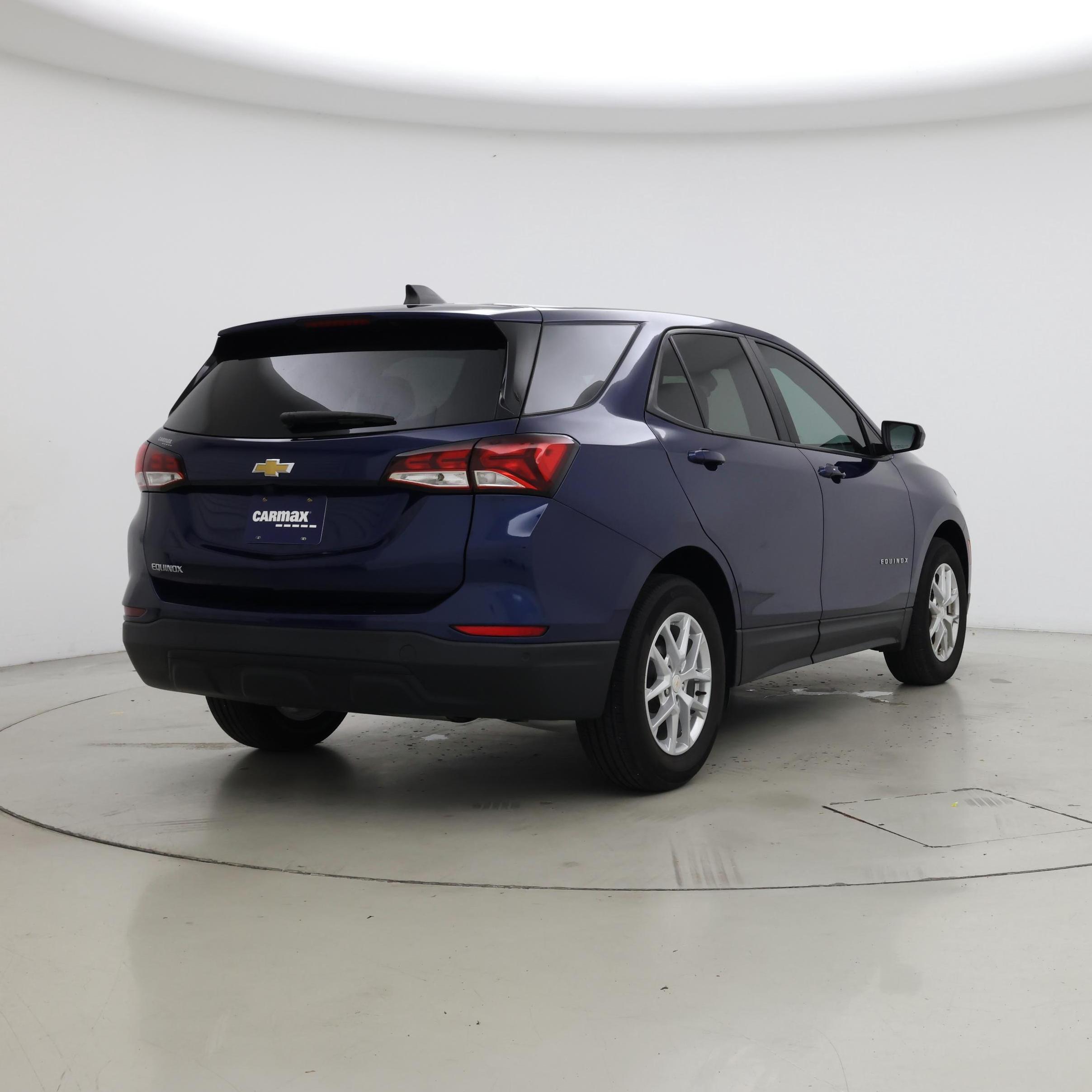 Thumbnail: 2023 Chevrolet Equinox - 8
