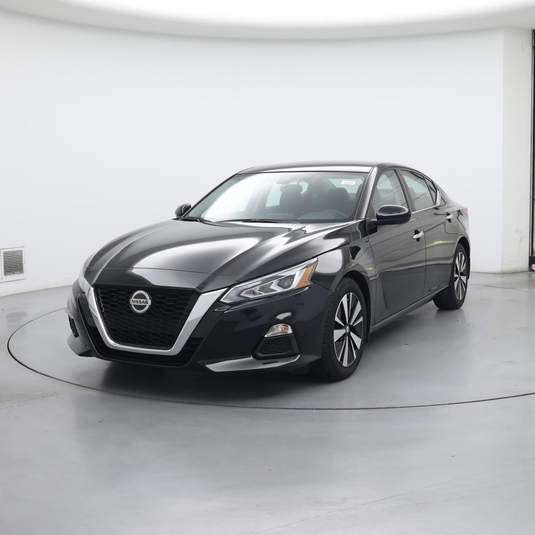 Thumbnail: 2022 Nissan Altima - 4