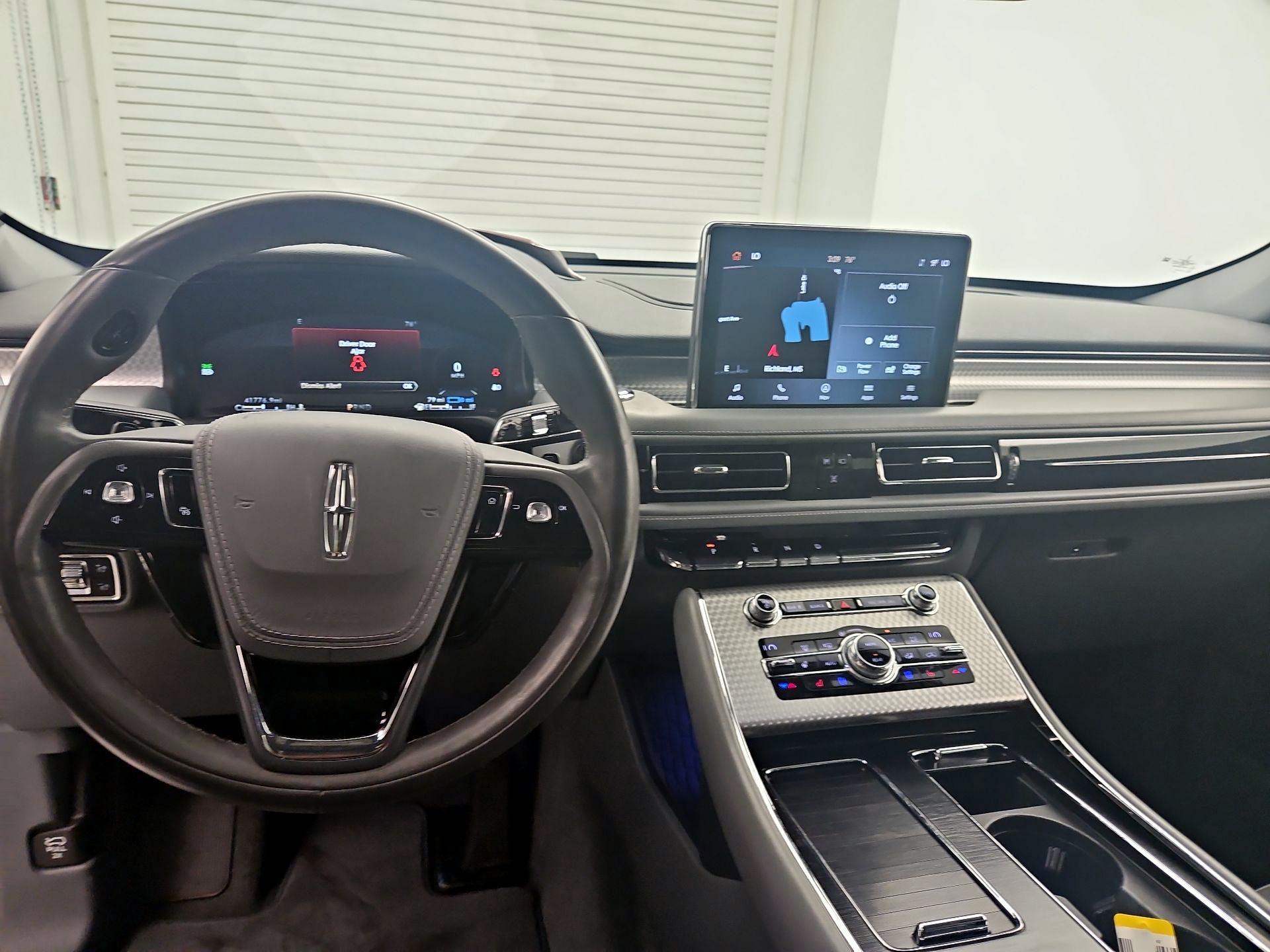 Thumbnail: 2020 Lincoln Aviator - 9