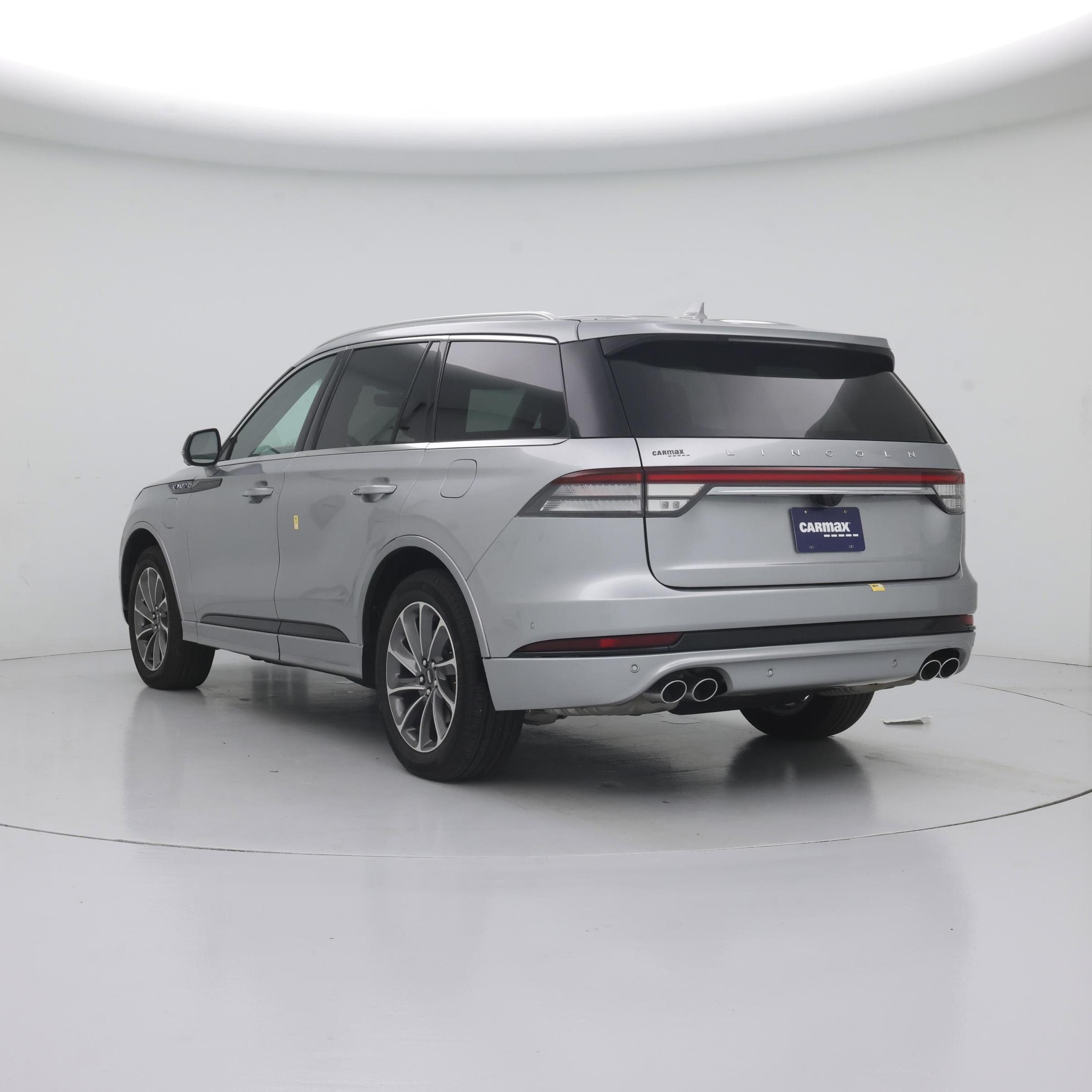 Thumbnail: 2020 Lincoln Aviator - 2