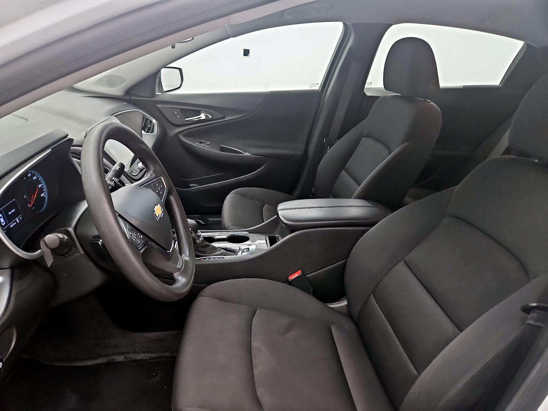 Thumbnail: 2023 Chevrolet Malibu - 11