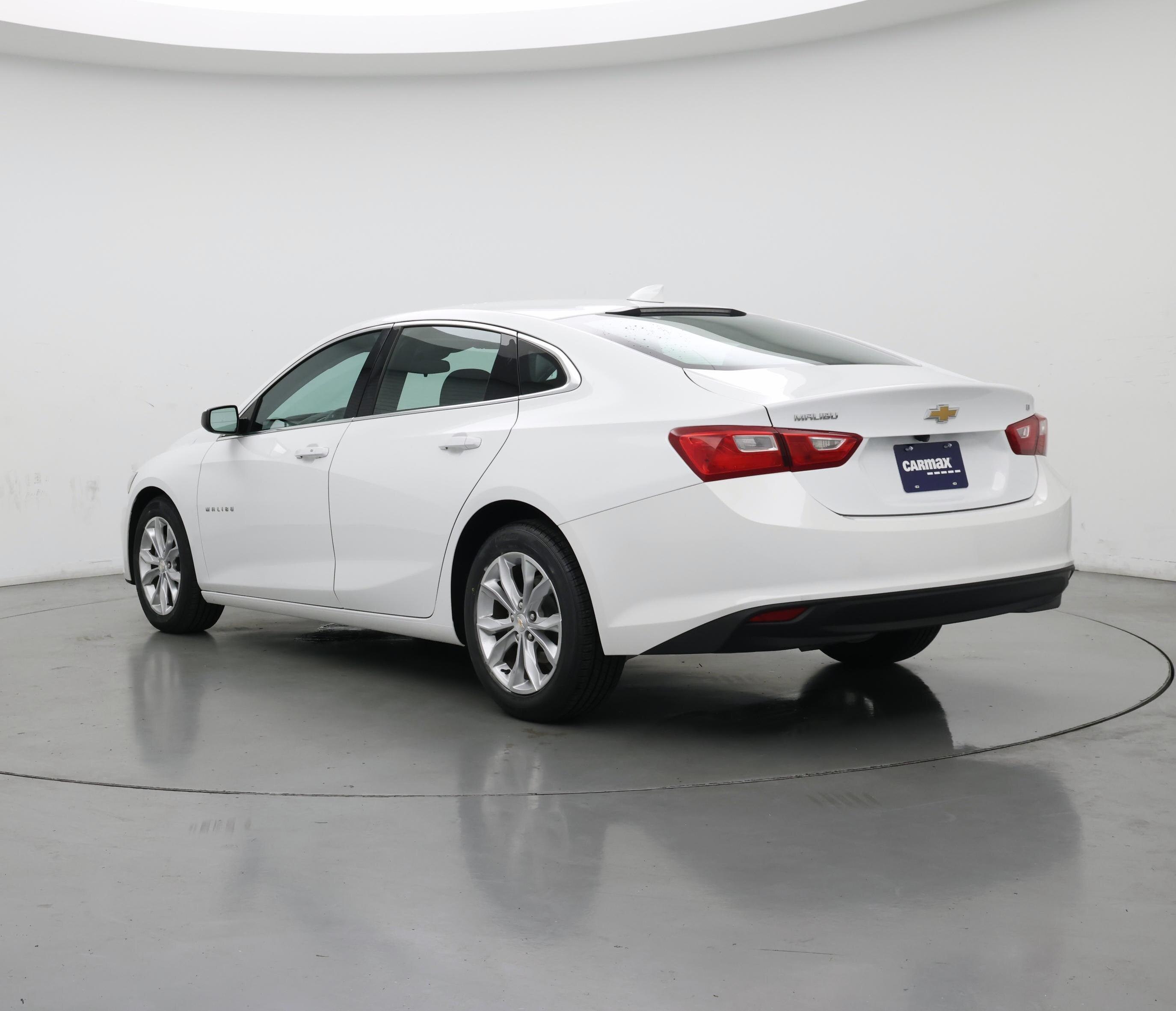 Thumbnail: 2023 Chevrolet Malibu - 2