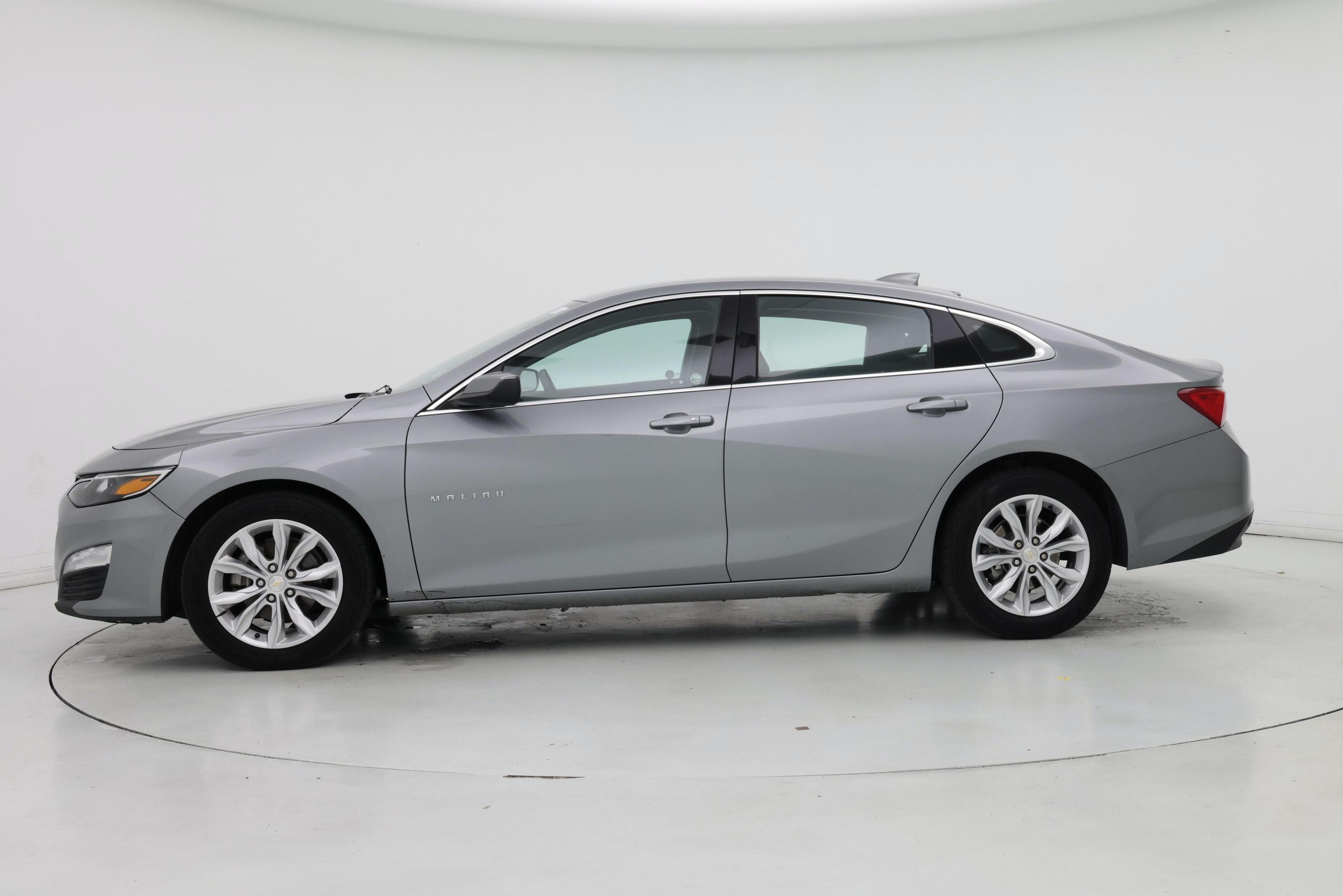Thumbnail: 2023 Chevrolet Malibu - 3
