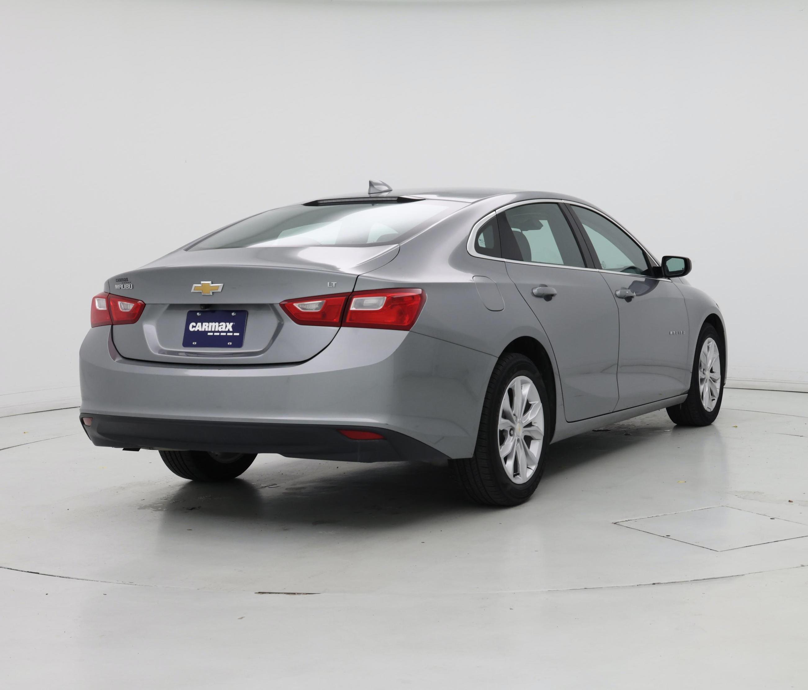 Thumbnail: 2023 Chevrolet Malibu - 8