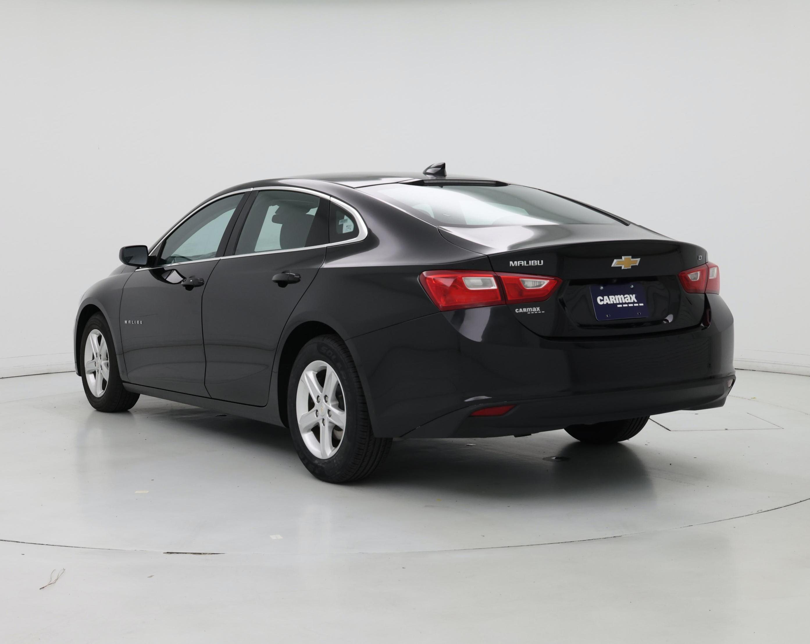 Thumbnail: 2023 Chevrolet Malibu - 2