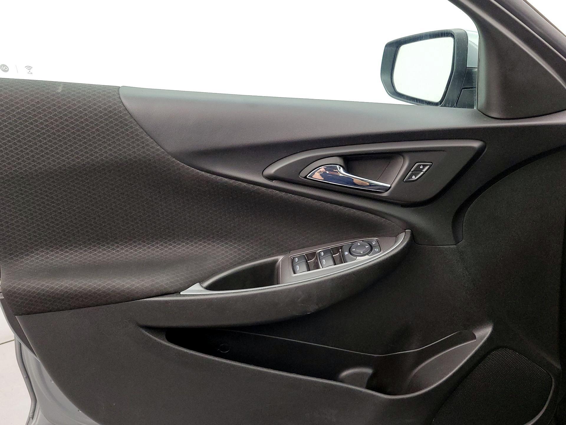 Thumbnail: 2023 Chevrolet Malibu - 12
