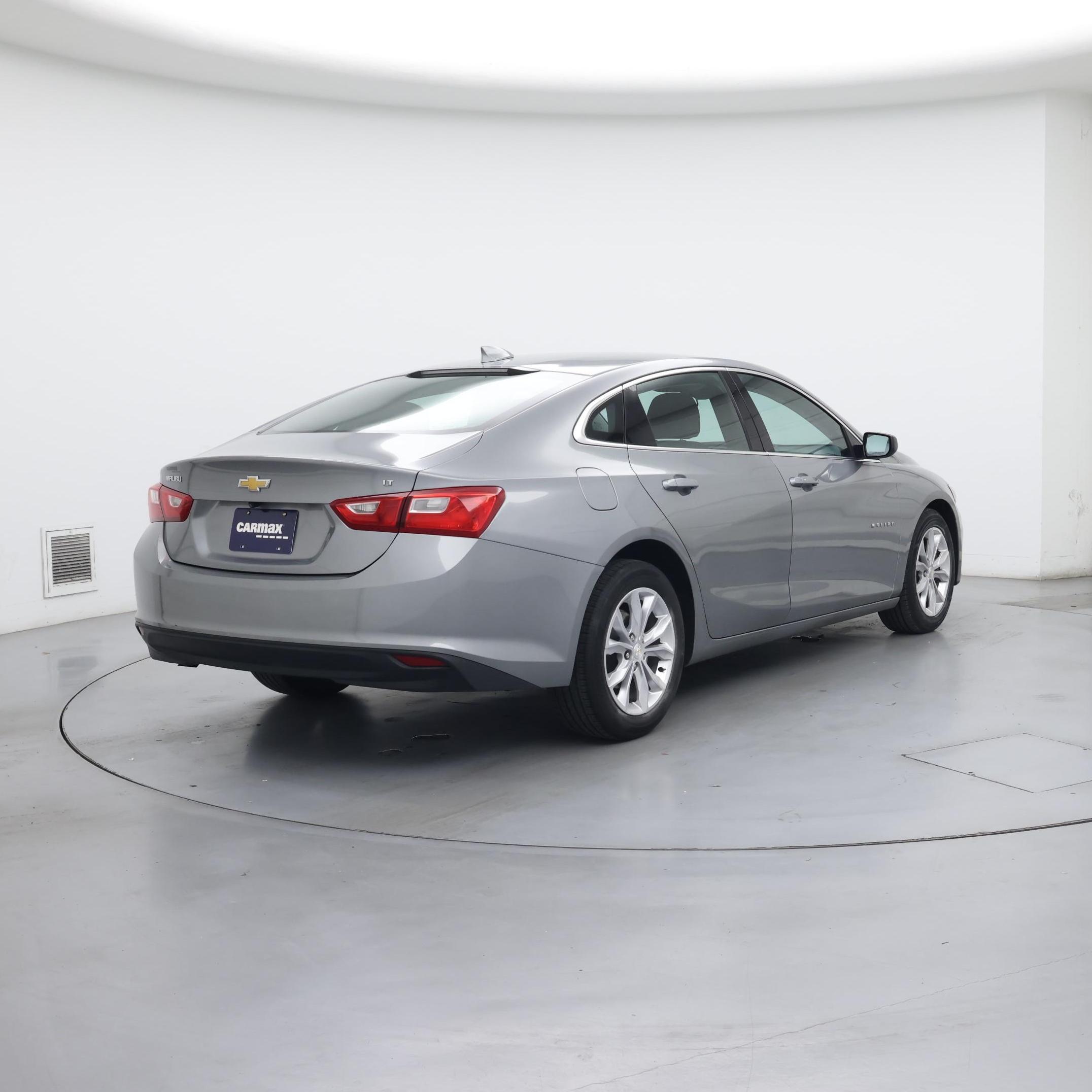 Thumbnail: 2023 Chevrolet Malibu - 8