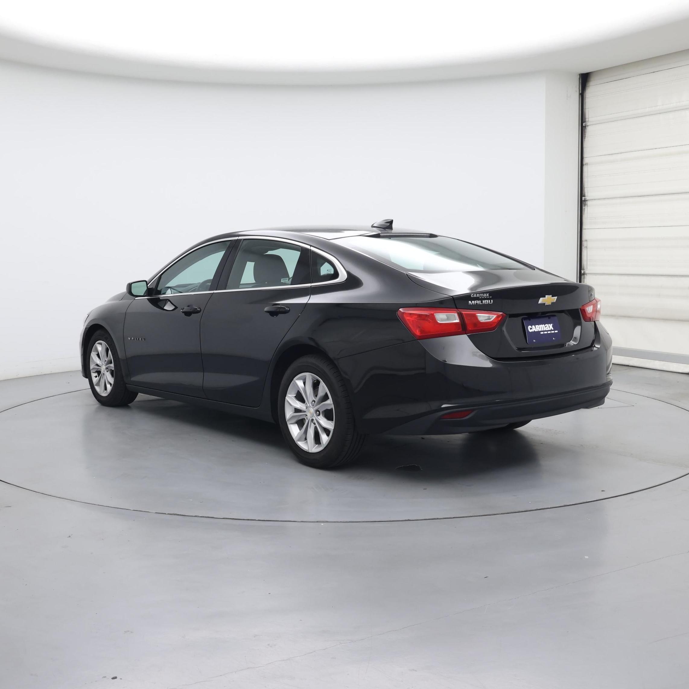 Thumbnail: 2023 Chevrolet Malibu - 2