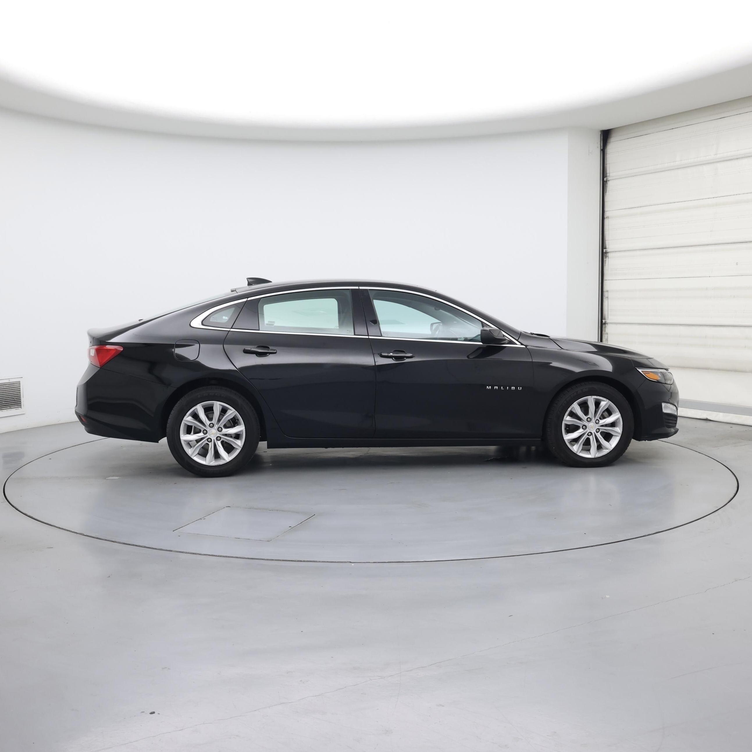 Thumbnail: 2023 Chevrolet Malibu - 7
