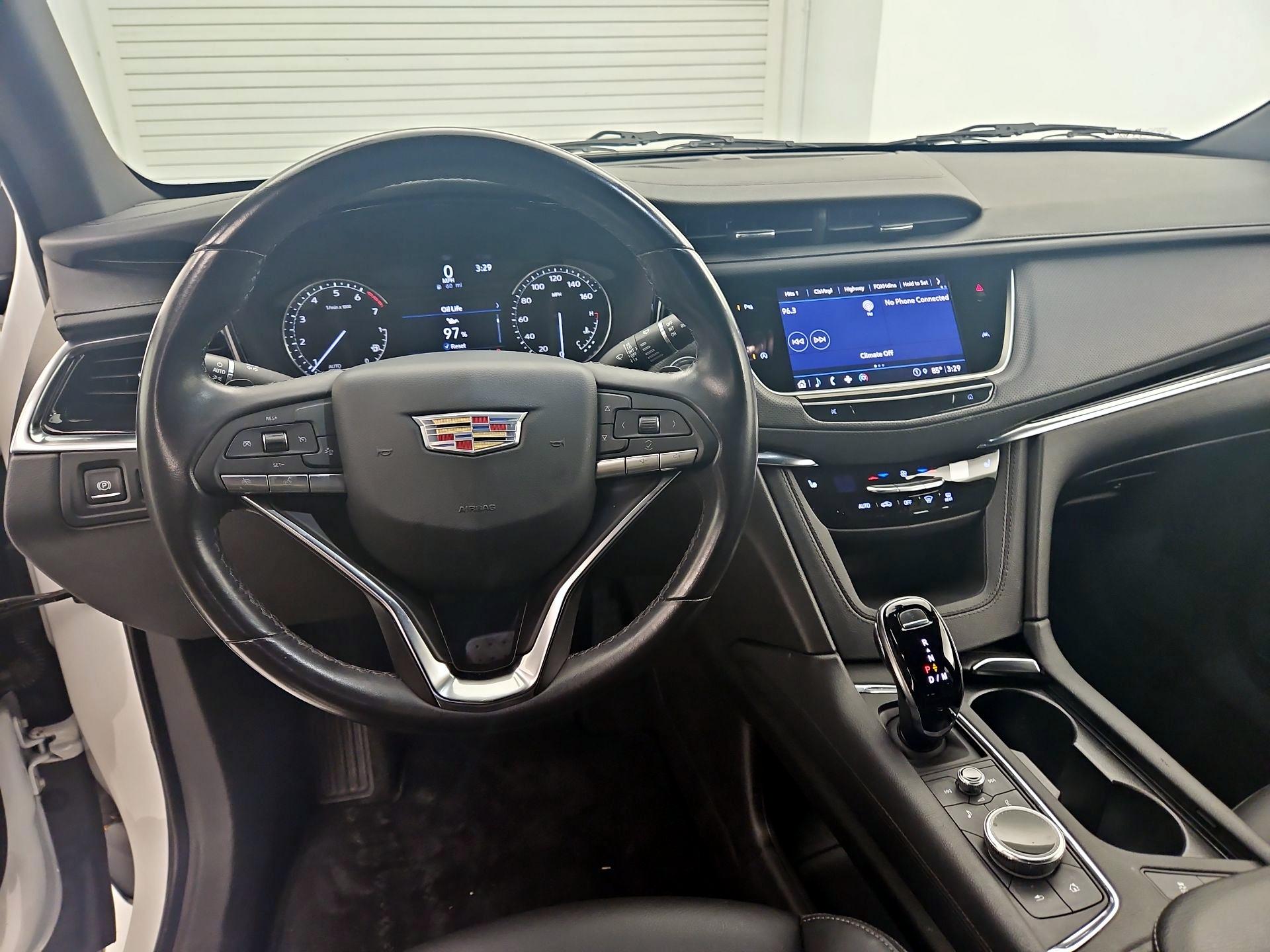 Thumbnail: 2022 Cadillac XT6 - 9