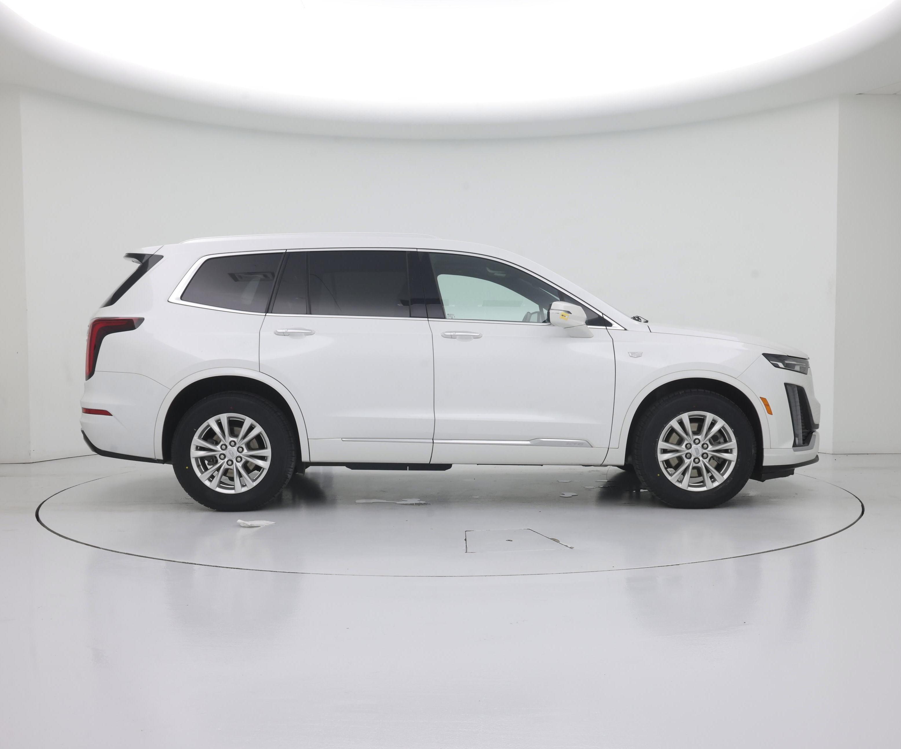 Thumbnail: 2022 Cadillac XT6 - 7