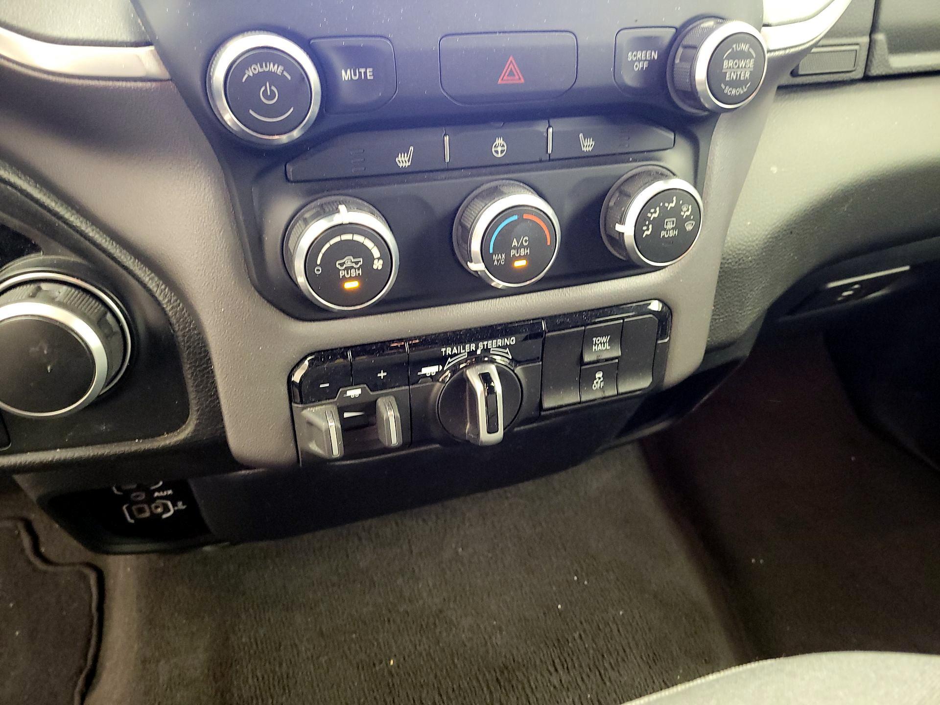 Thumbnail: 2023 RAM 1500 - 16