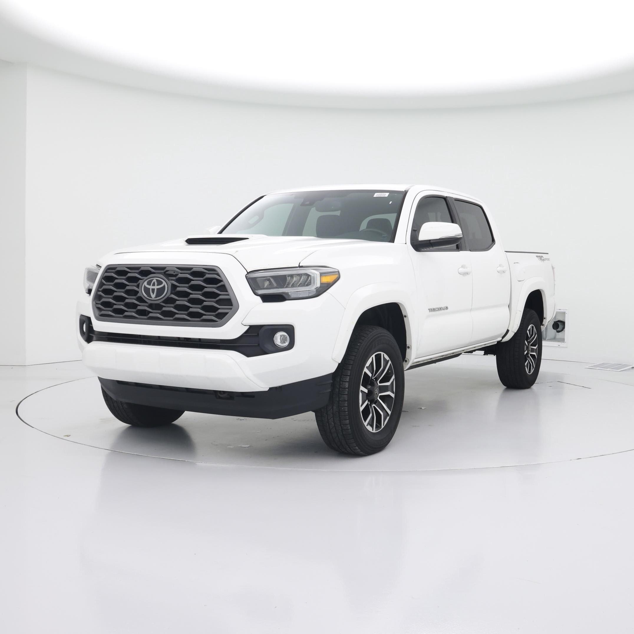 Thumbnail: 2021 Toyota Tacoma - 4
