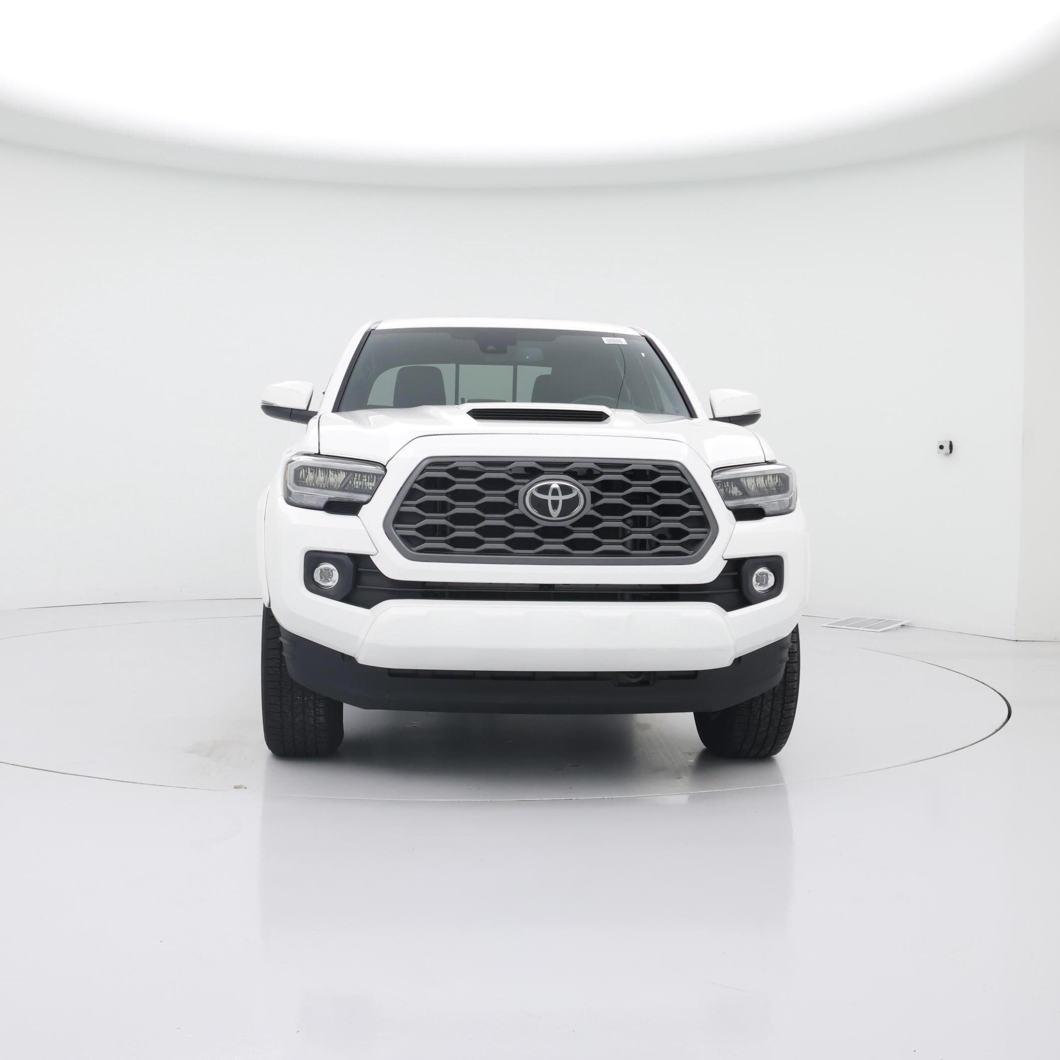 Thumbnail: 2021 Toyota Tacoma - 5