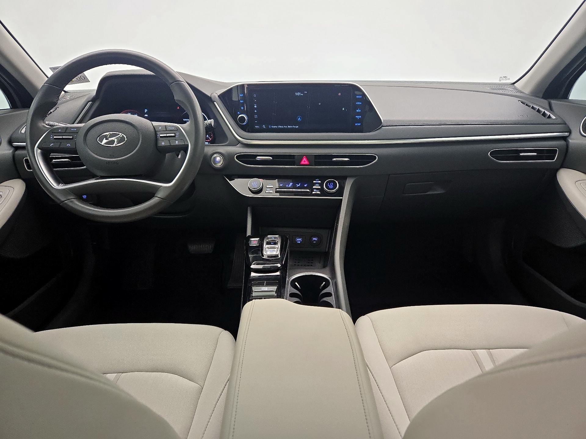 Thumbnail: 2023 Hyundai Sonata - 9