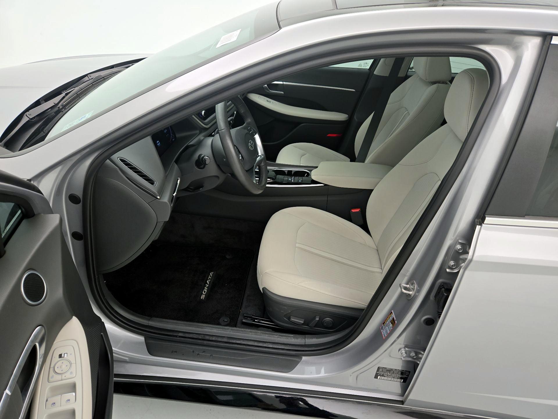 Thumbnail: 2023 Hyundai Sonata - 11