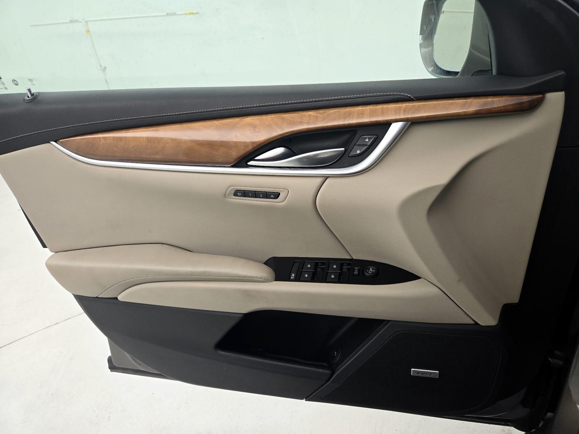 Thumbnail: 2019 Cadillac XTS - 12