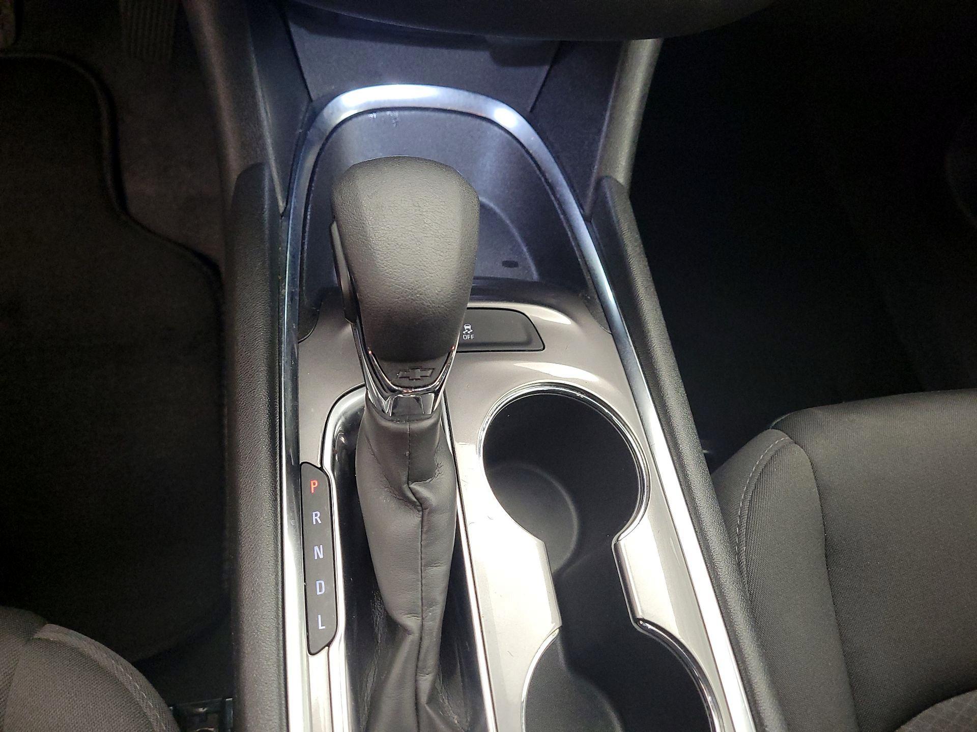 Thumbnail: 2023 Chevrolet Malibu - 17