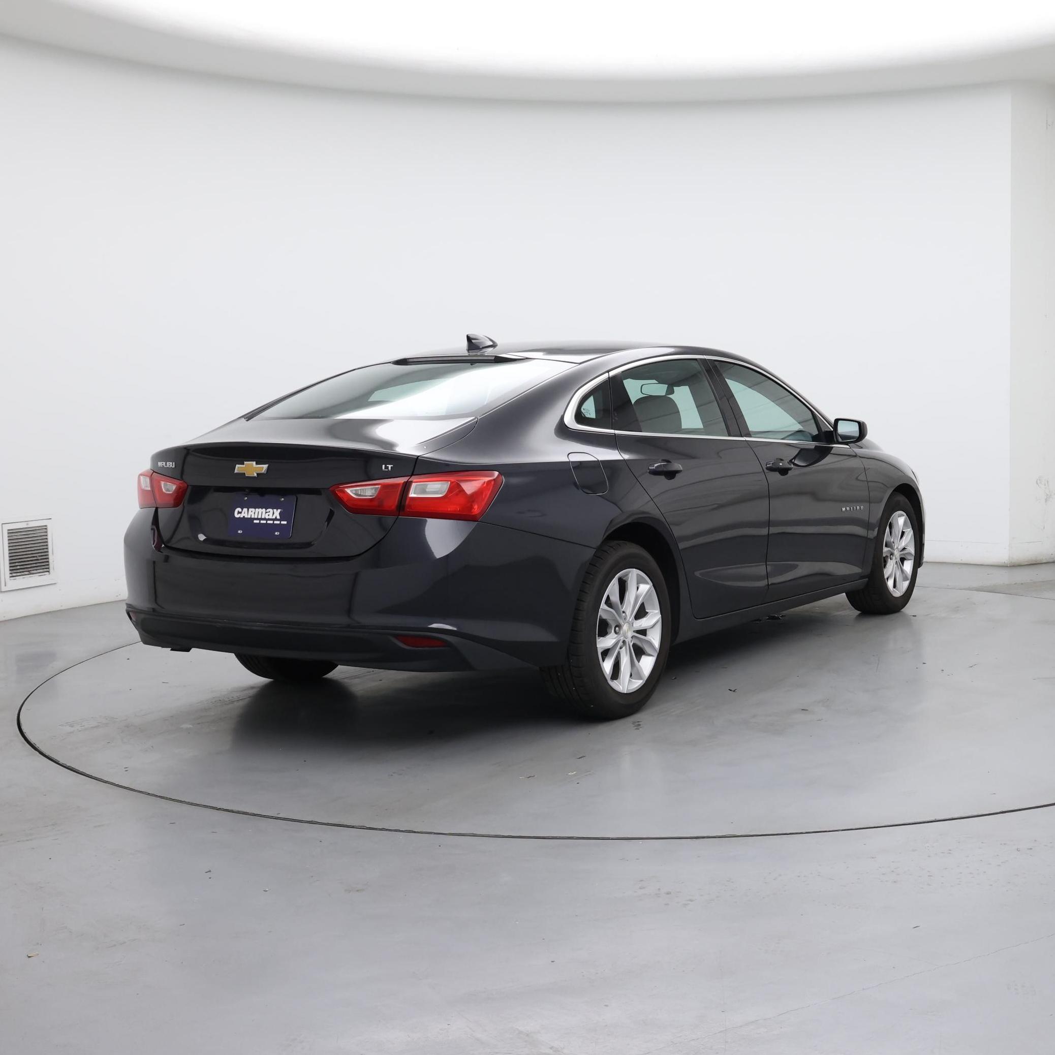 Thumbnail: 2023 Chevrolet Malibu - 8