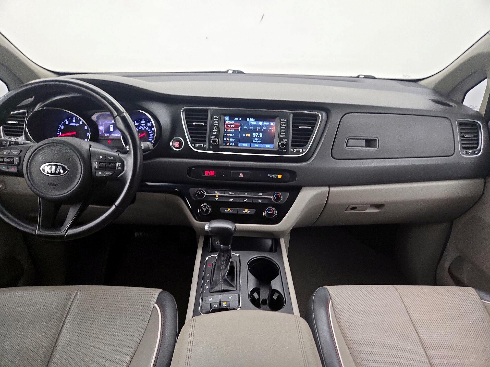 Thumbnail: 2017 Kia Sedona - 9