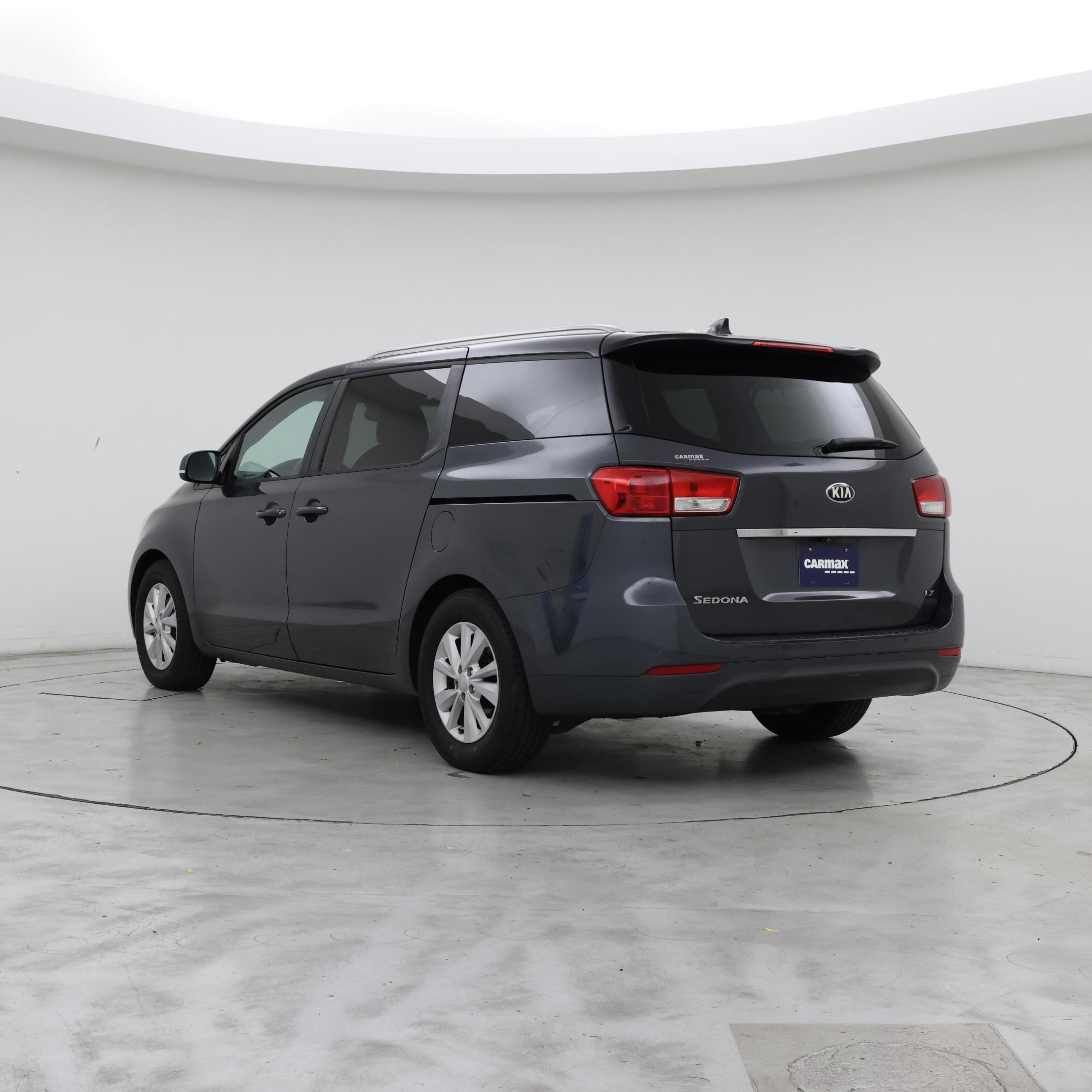 Thumbnail: 2017 Kia Sedona - 2