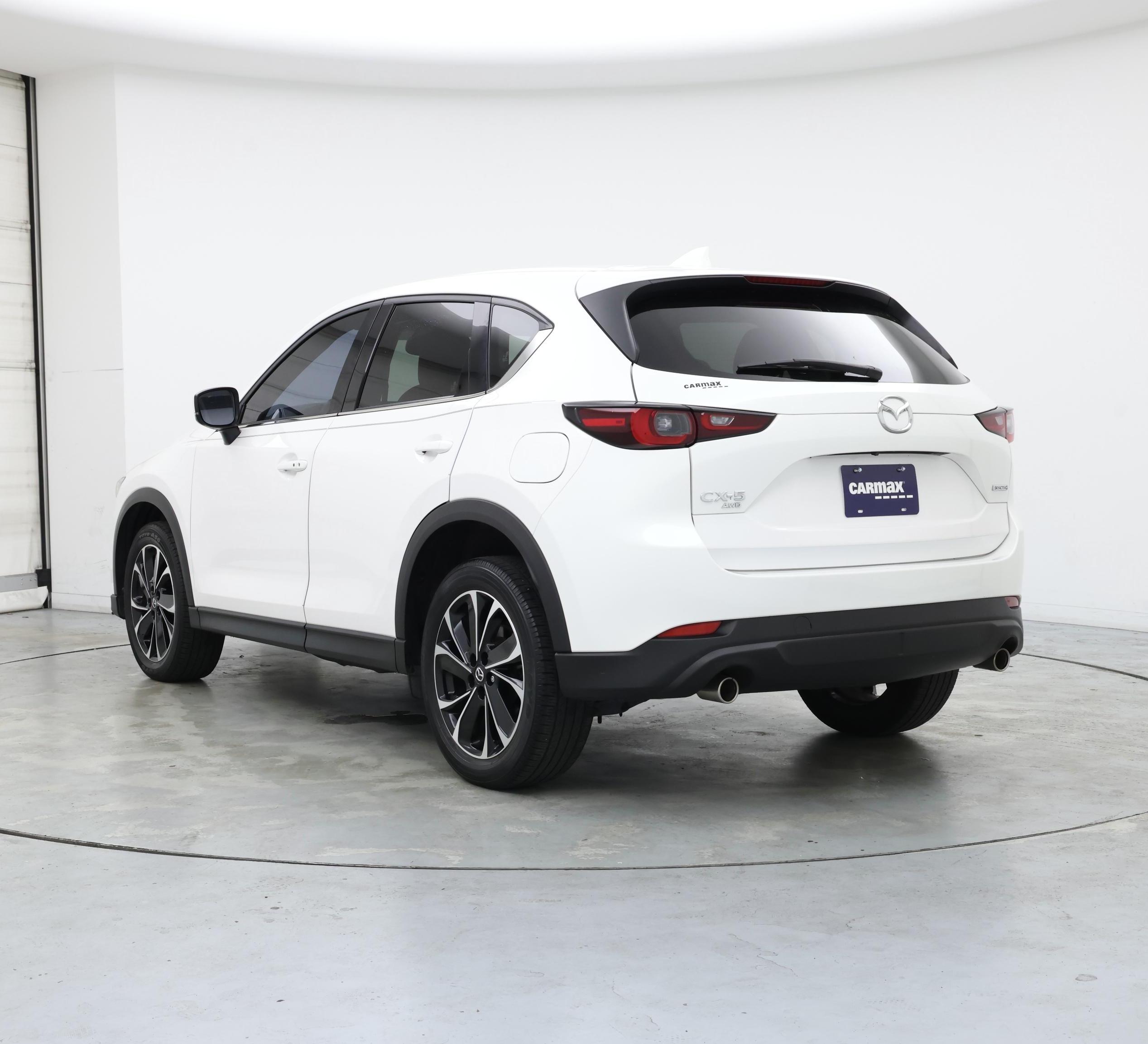 Thumbnail: 2022 Mazda CX-5 - 2