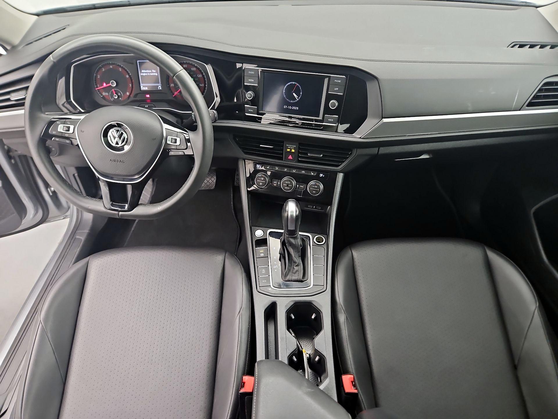 Thumbnail: 2020 Volkswagen Jetta - 9