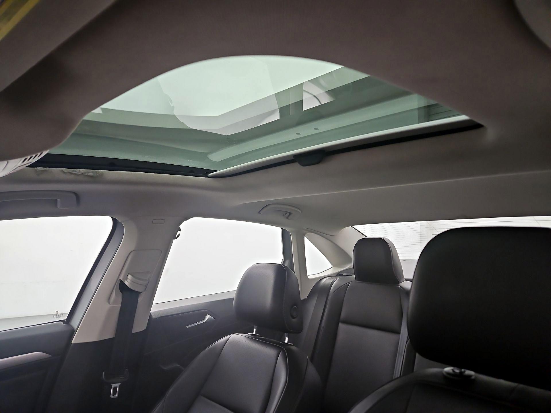 Thumbnail: 2020 Volkswagen Jetta - 19