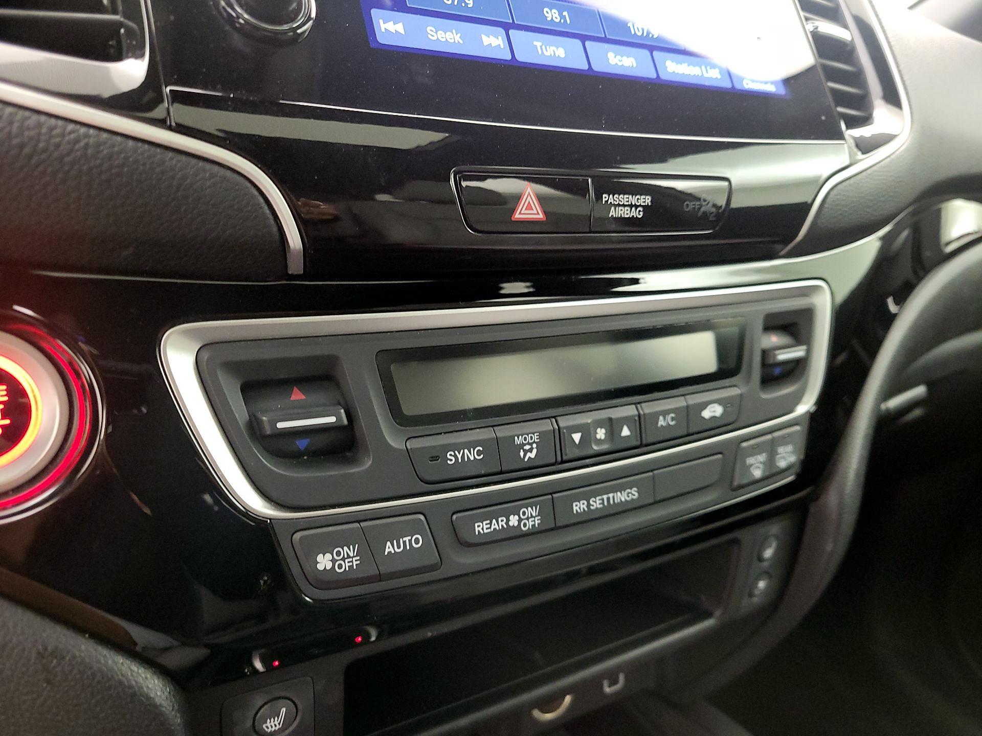 Thumbnail: 2019 Honda Passport - 16