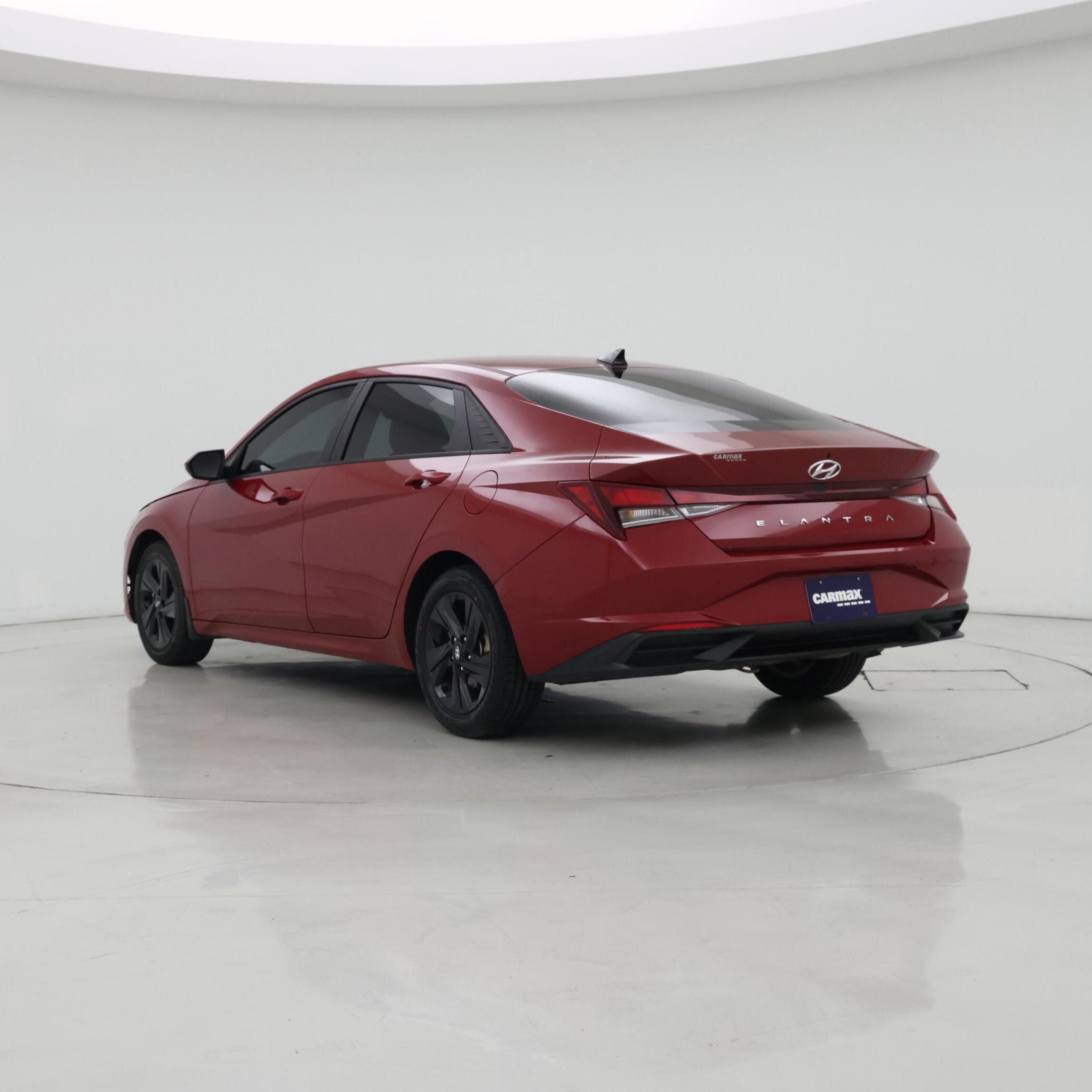 Thumbnail: 2023 Hyundai Elantra - 2