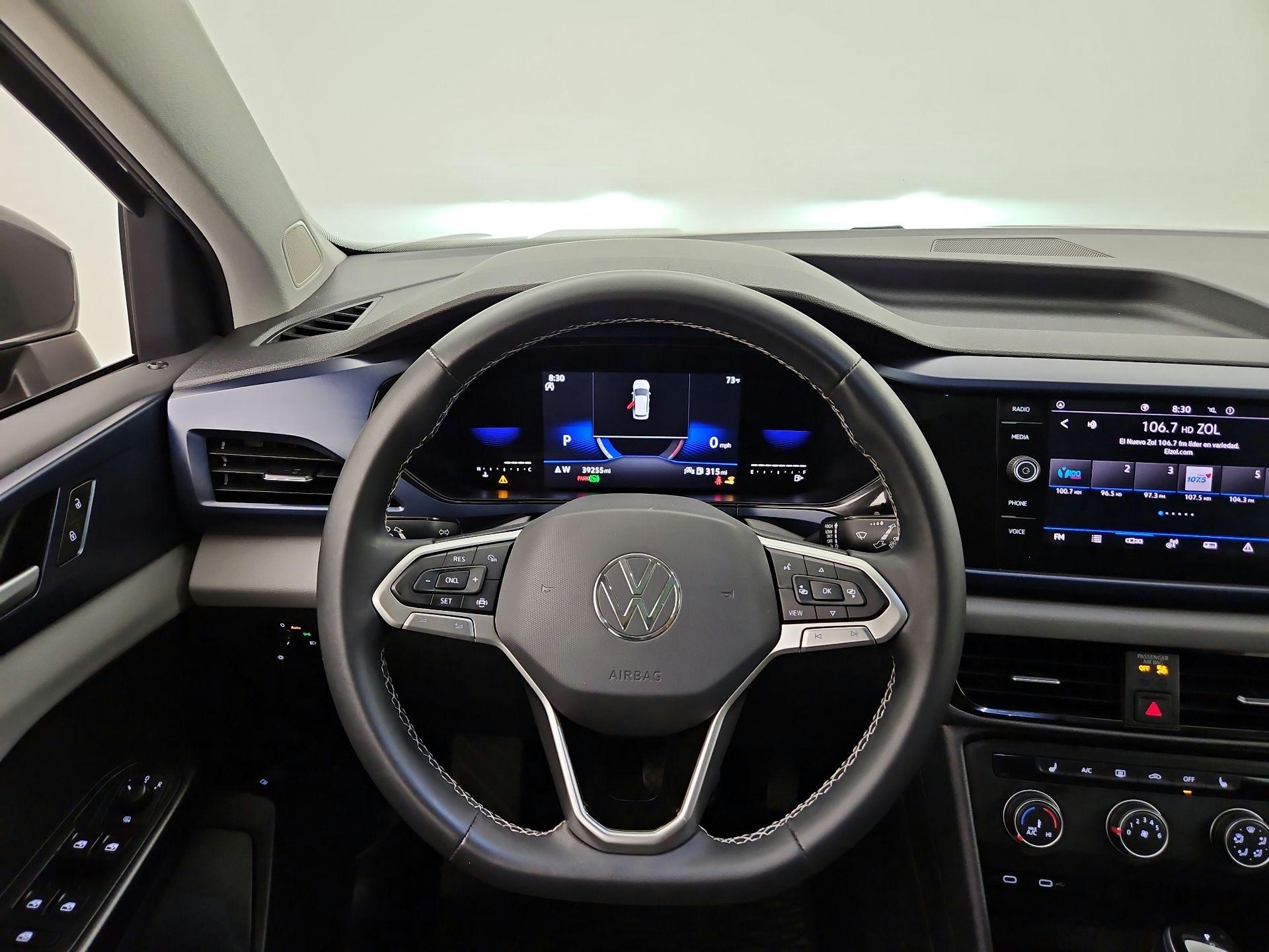 Thumbnail: 2022 Volkswagen Taos - 10
