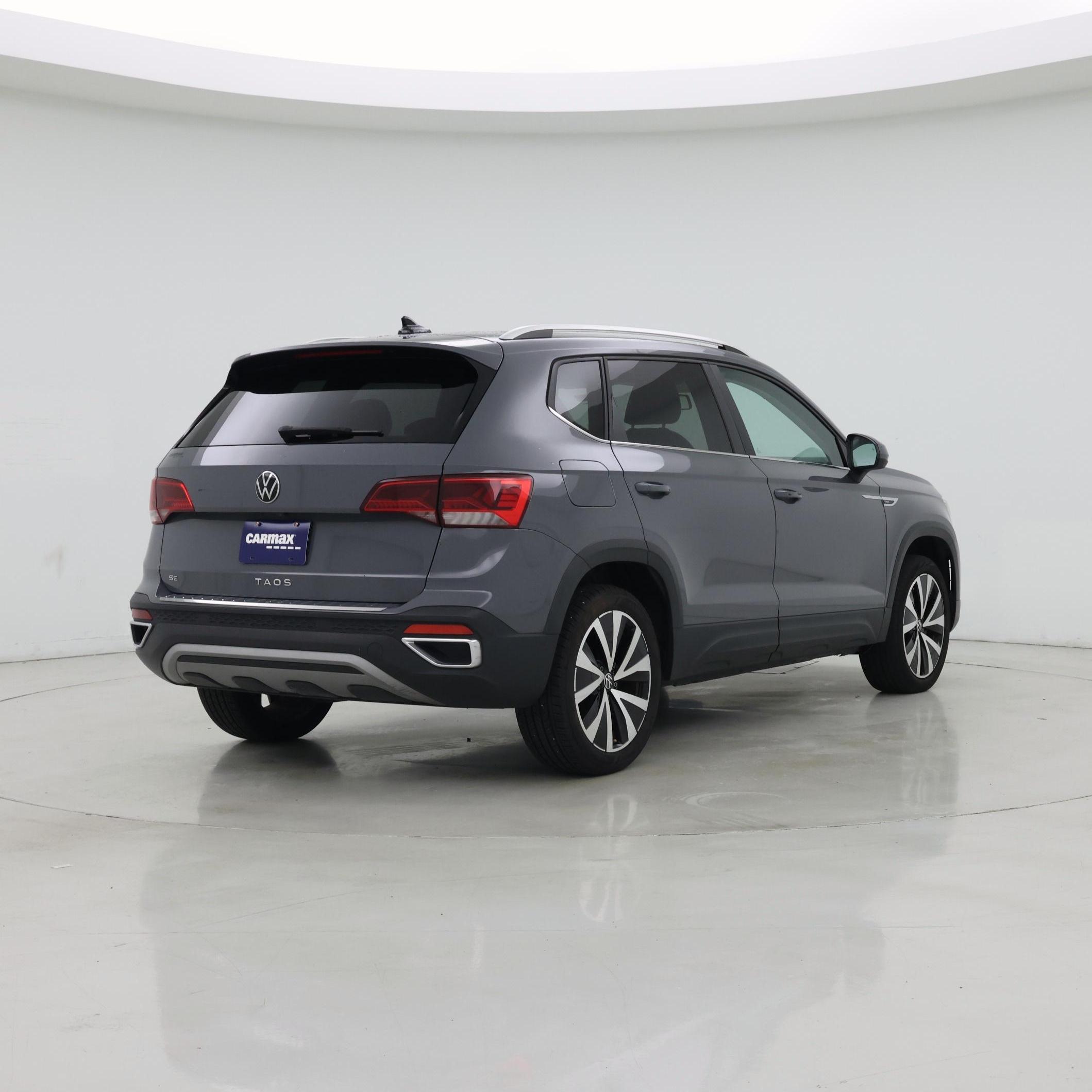 Thumbnail: 2022 Volkswagen Taos - 8