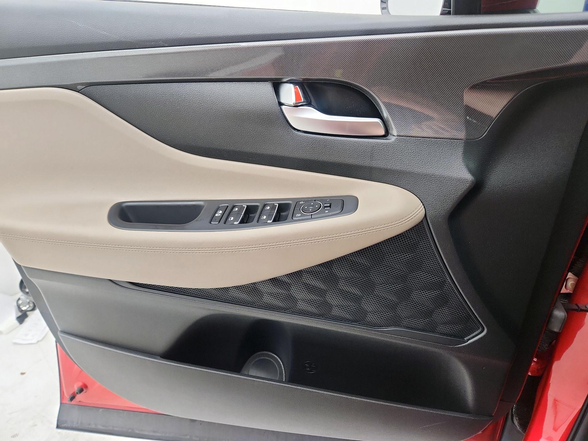 Thumbnail: 2022 Hyundai Santa Fe - 12