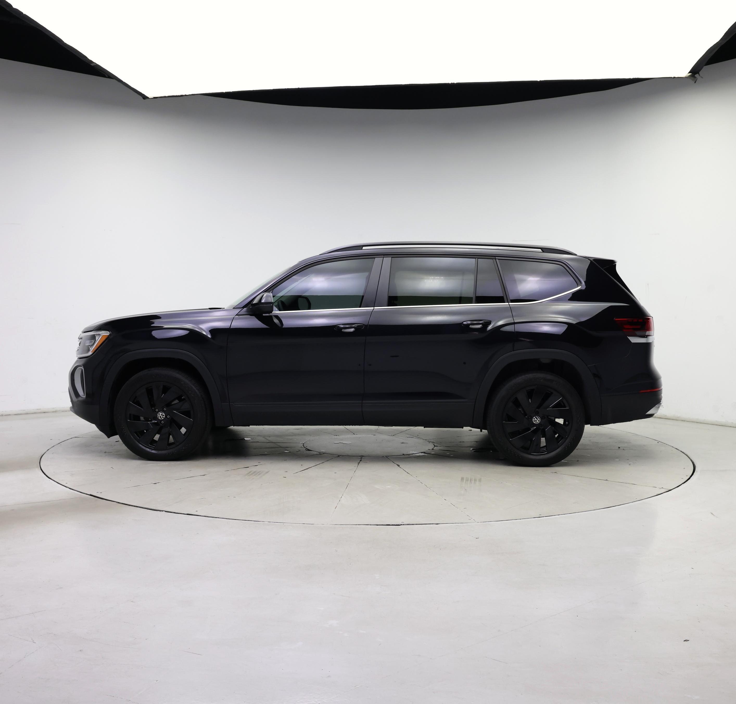 Thumbnail: 2024 Volkswagen Atlas - 3