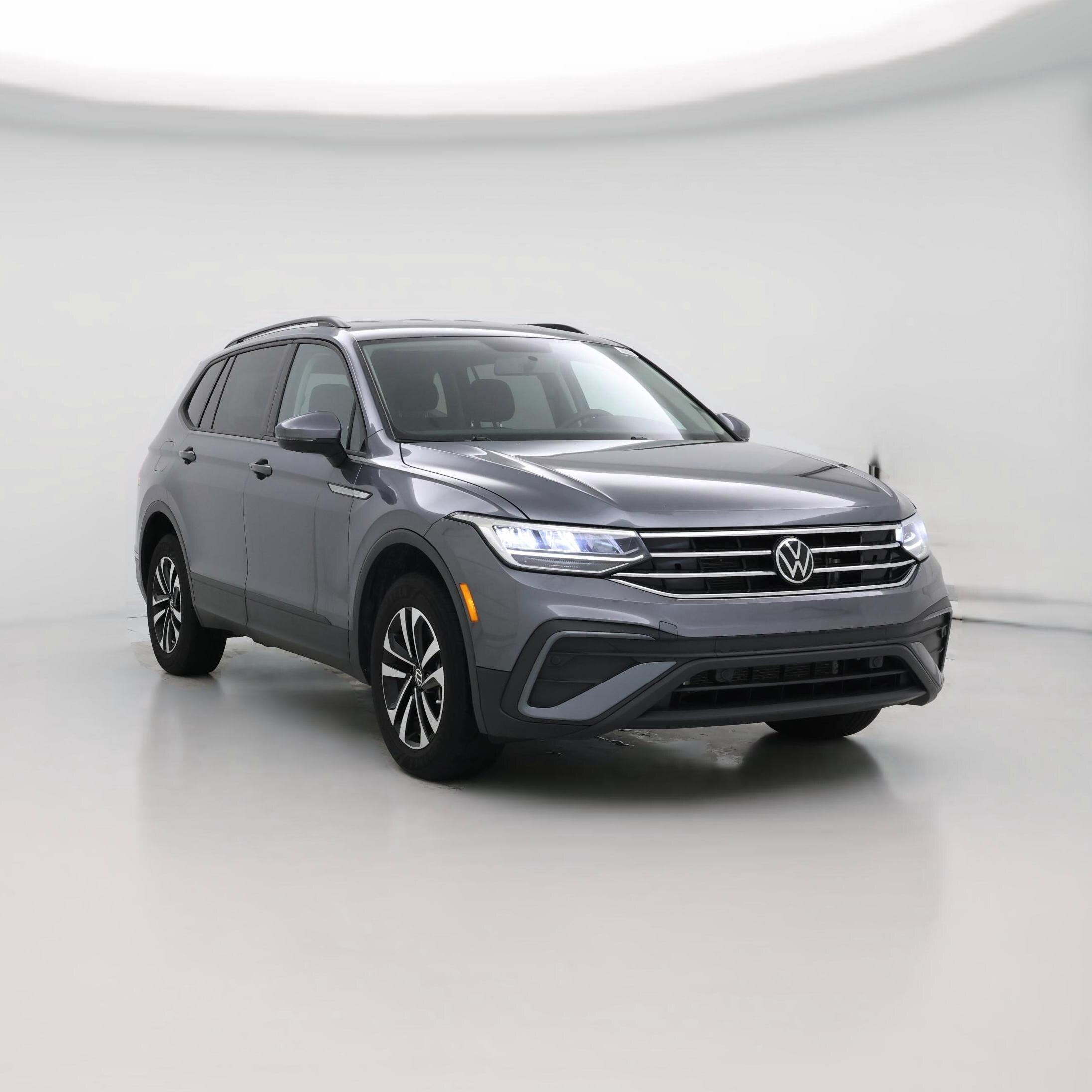Thumbnail: 2022 Volkswagen Tiguan - 1