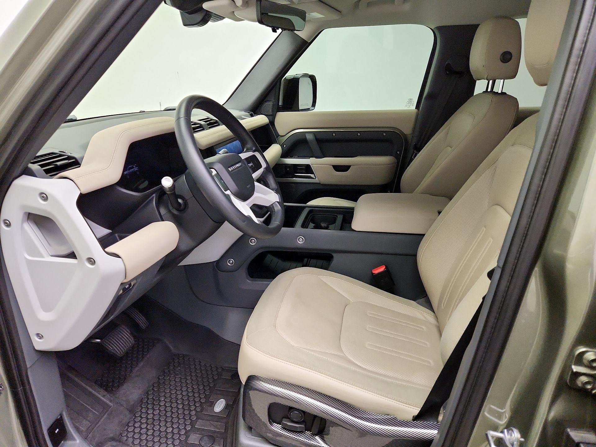 Thumbnail: 2020 Land Rover Defender - 11