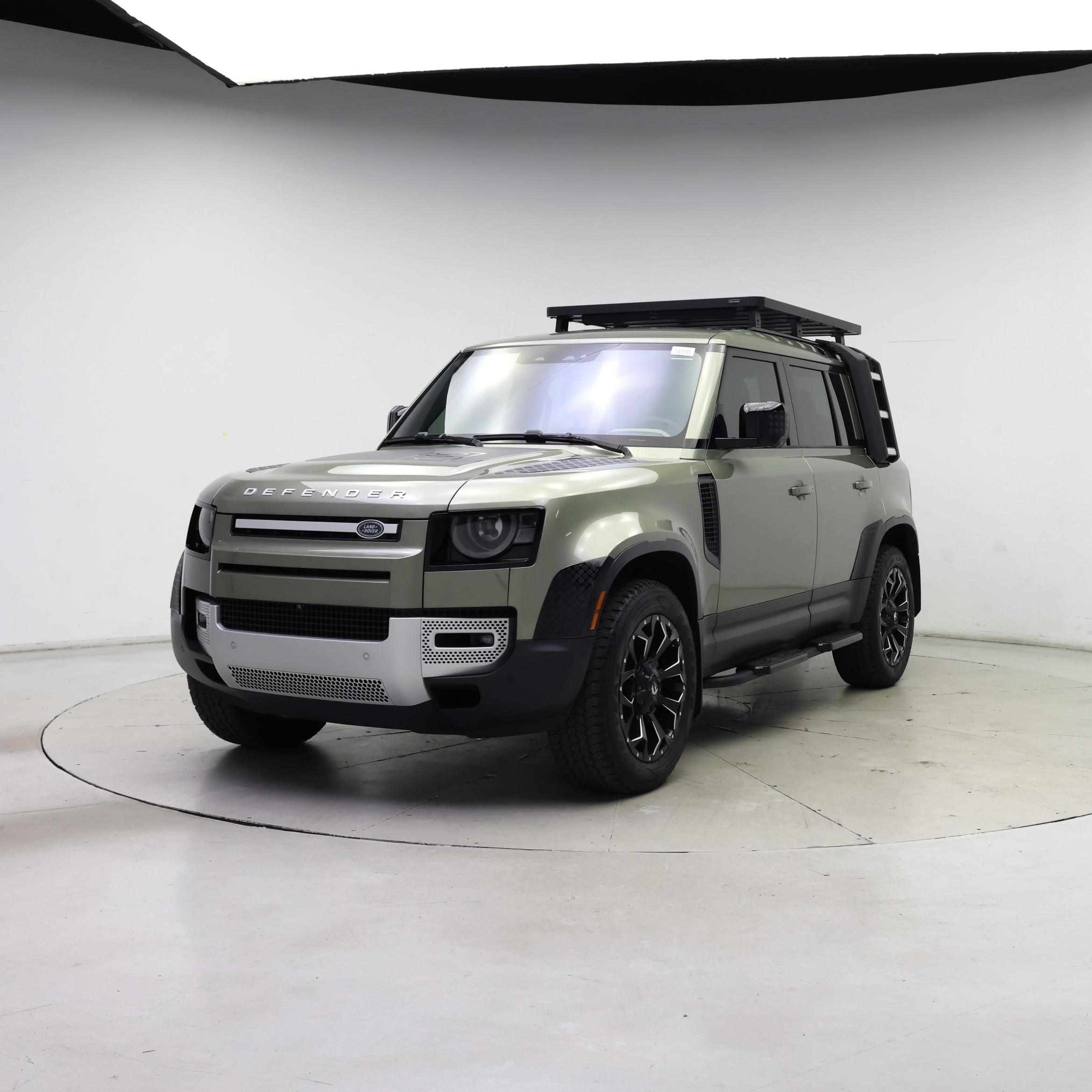Thumbnail: 2020 Land Rover Defender - 4