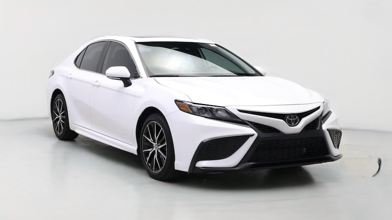 2023 Toyota Camry SE Hero Image