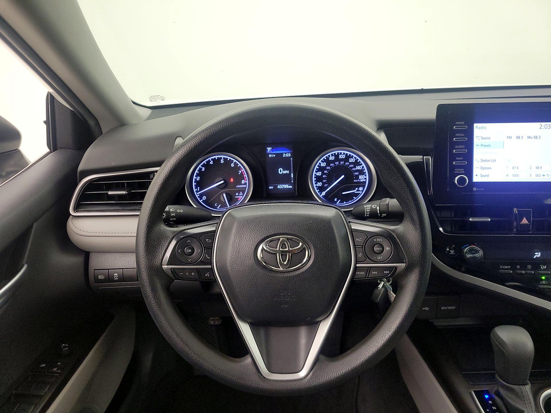 Thumbnail: 2023 Toyota Camry - 10